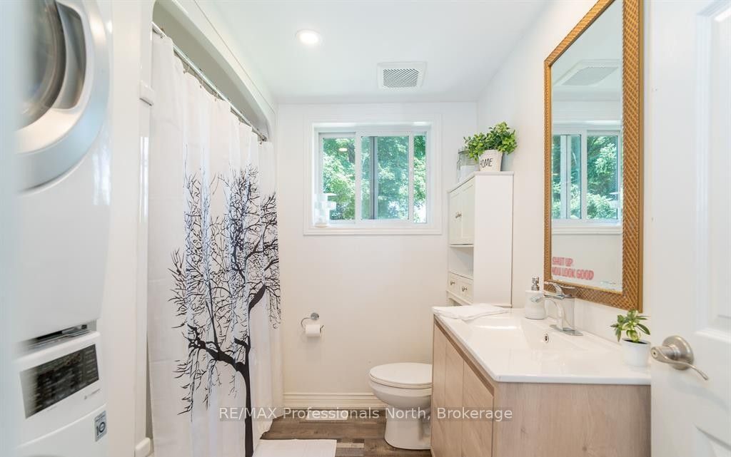 899 Katrine Road Property Photo 18