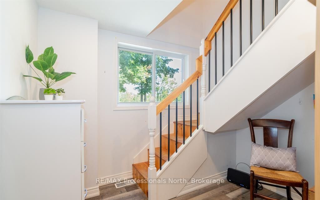 899 Katrine Road Property Photo 25