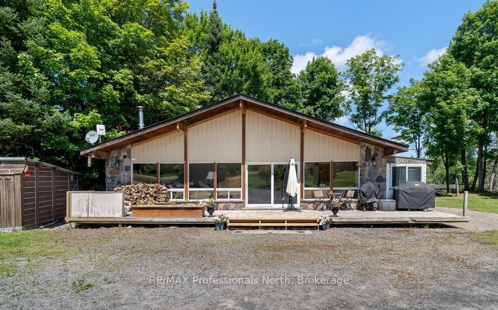 899 Katrine Road Property Photo 29