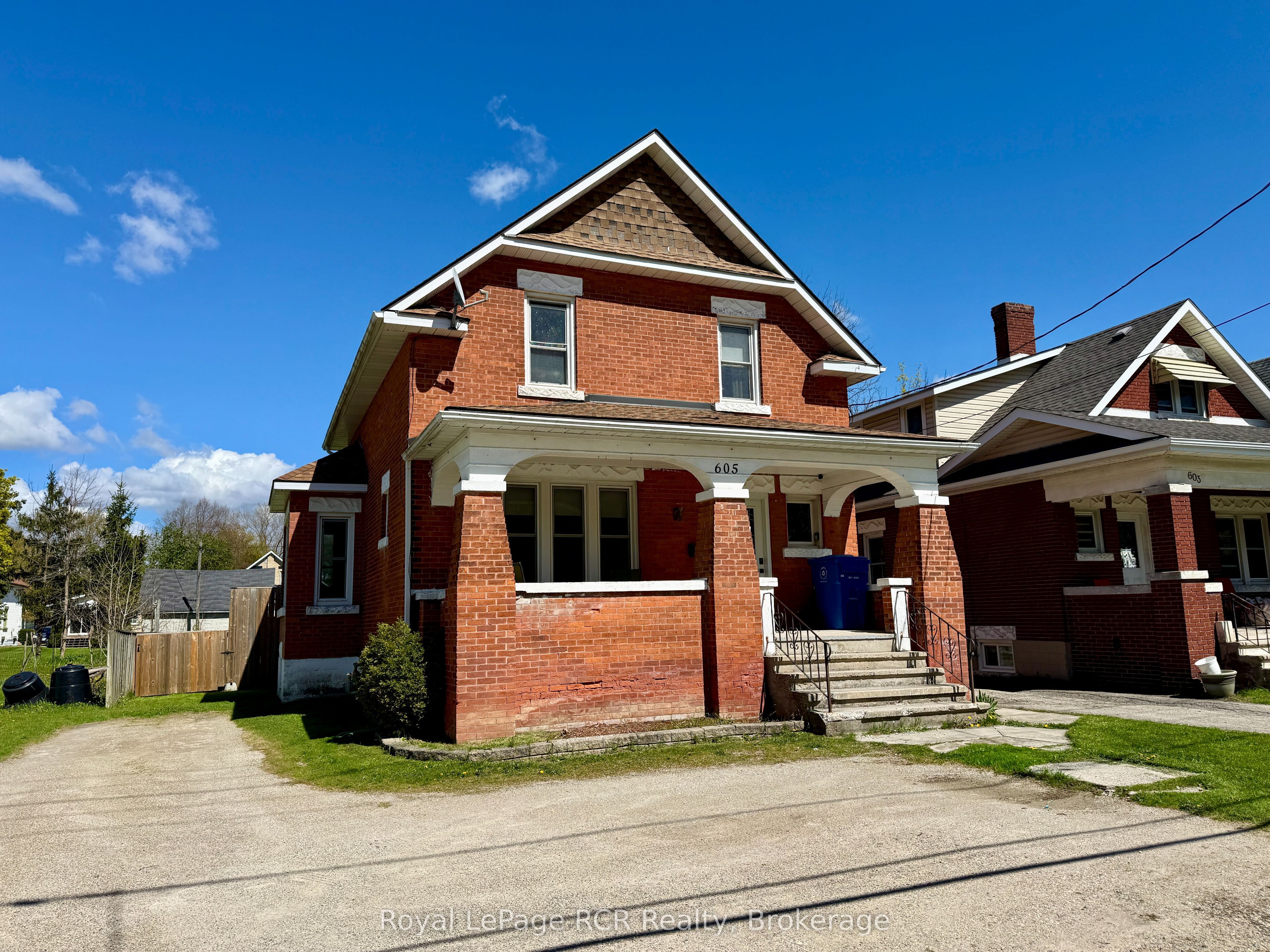 605 7th Avenue Property Photo 2