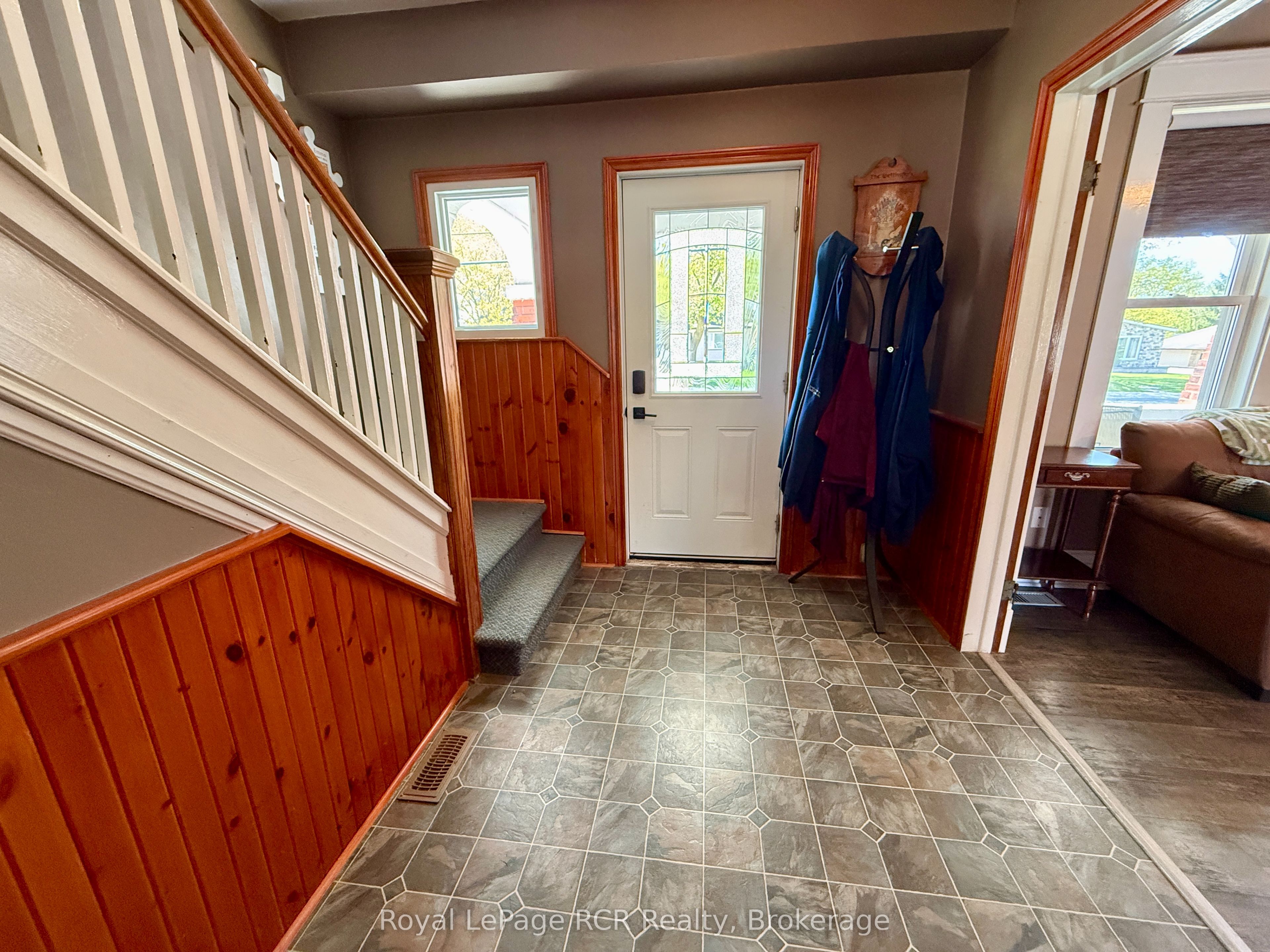 605 7th Avenue Property Photo 10