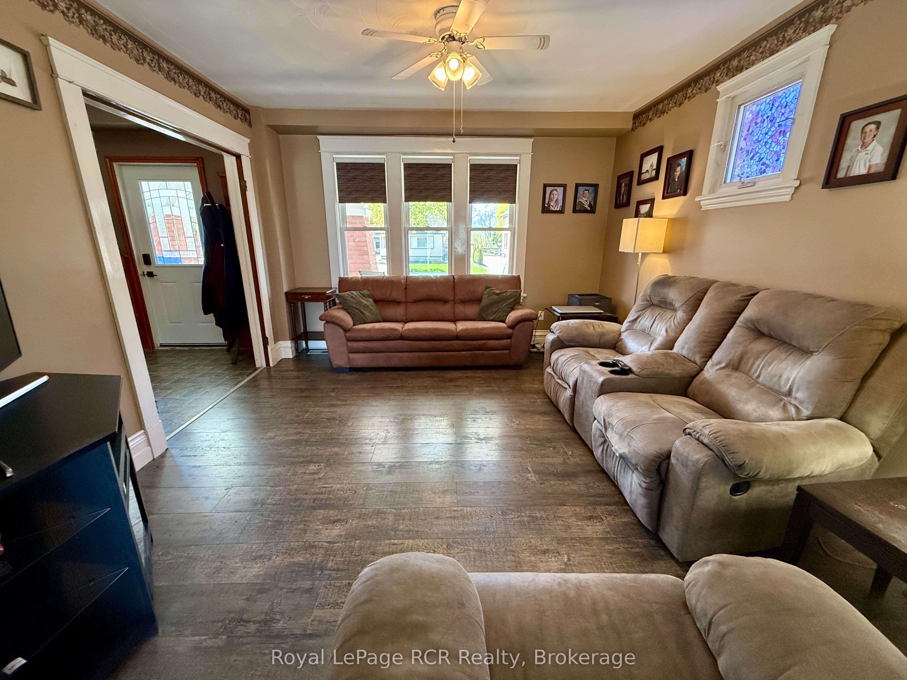 605 7th Avenue Property Photo 20