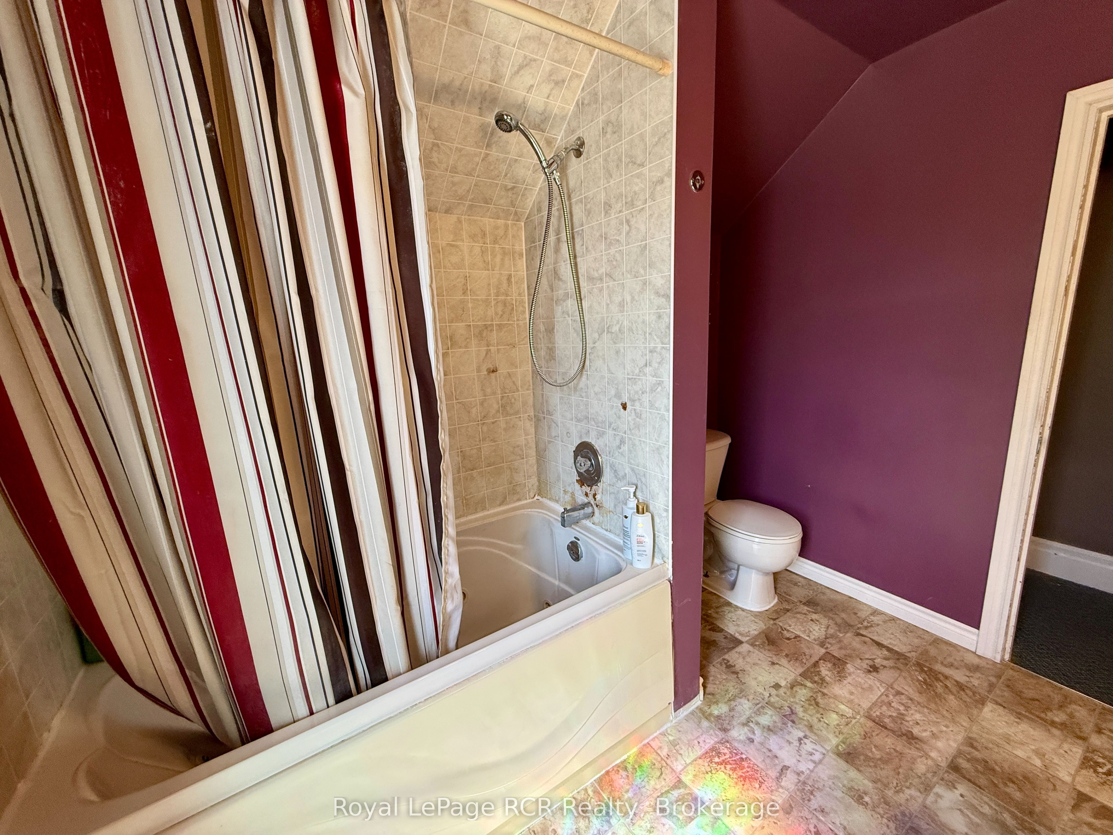 605 7th Avenue Property Photo 30