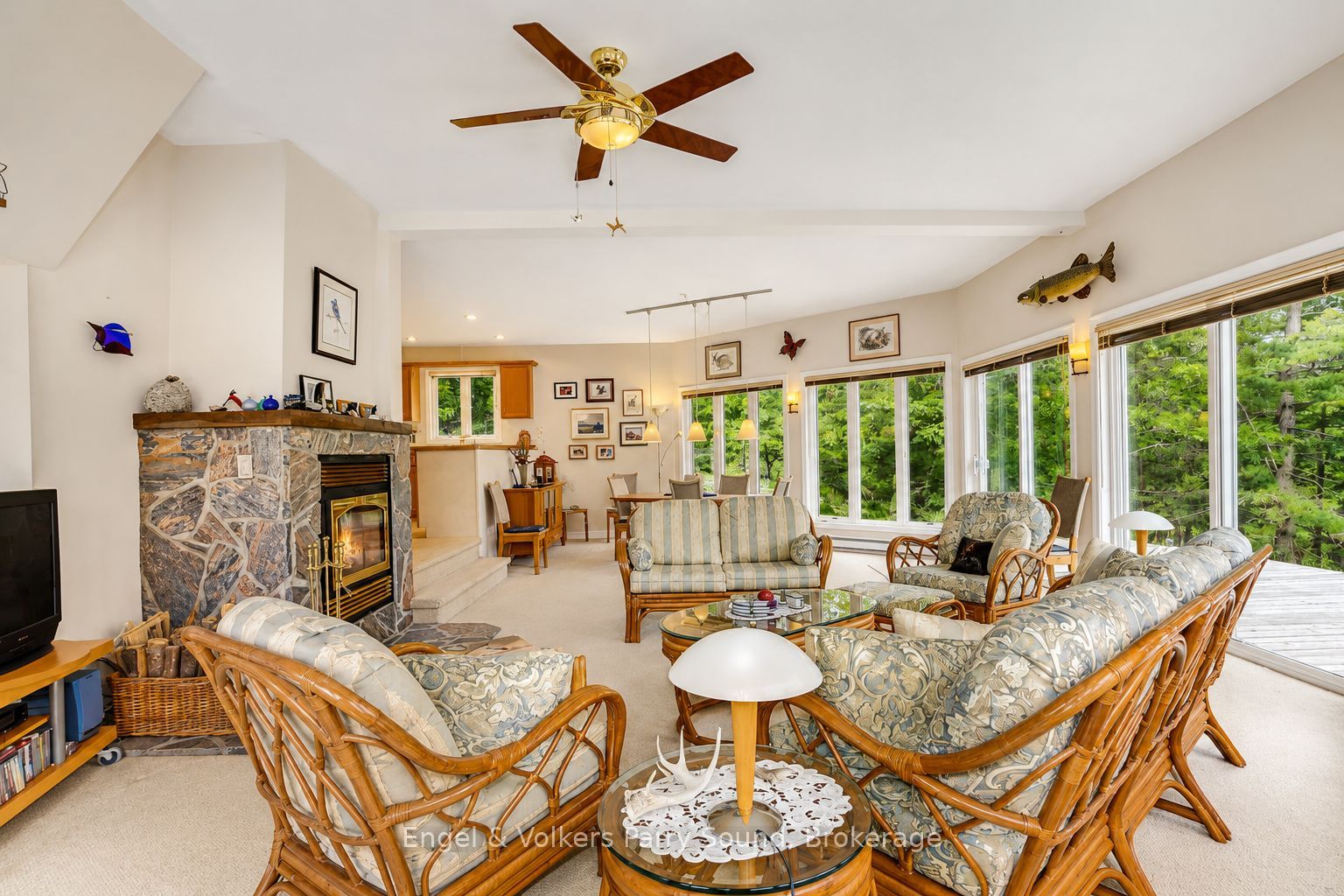 1 Loon Bay Property Photo 9