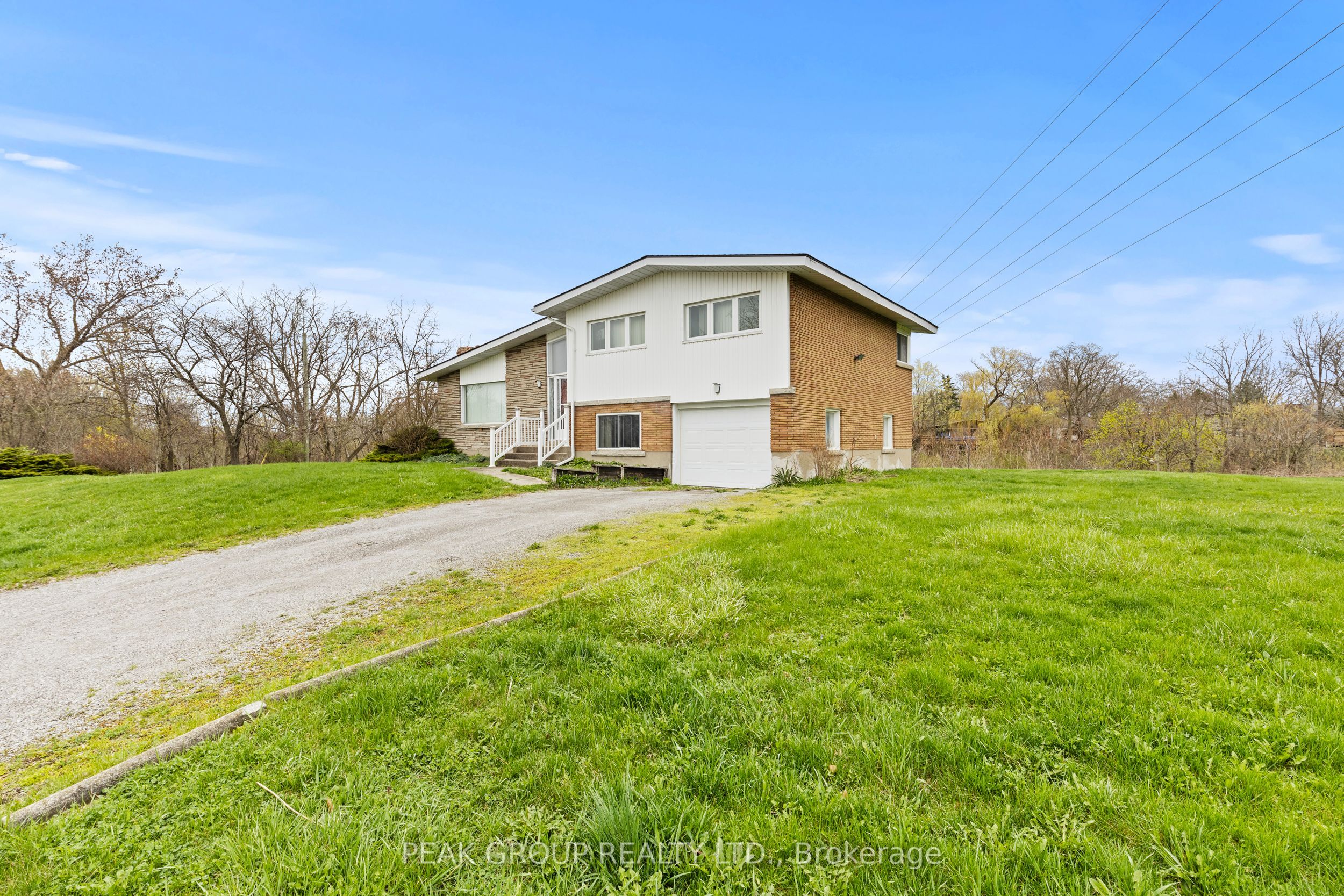 73 RIVERVIEW Boulevard Property Photo 1