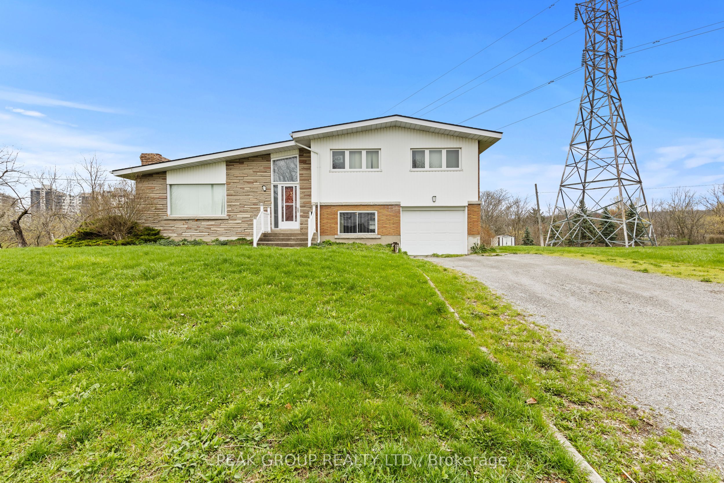 73 Riverview Boulevard Property Photo 2