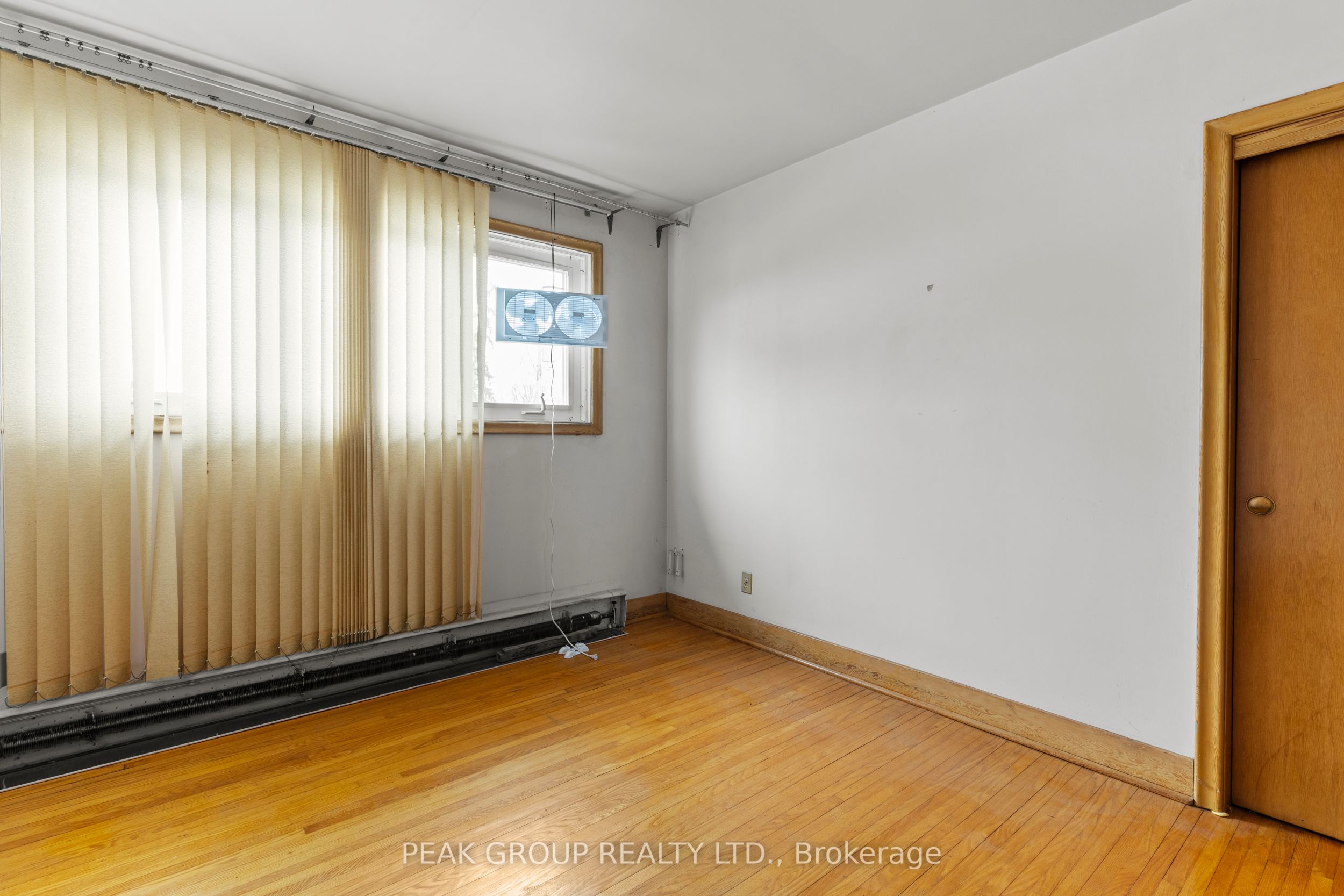 73 Riverview Boulevard Property Photo 8
