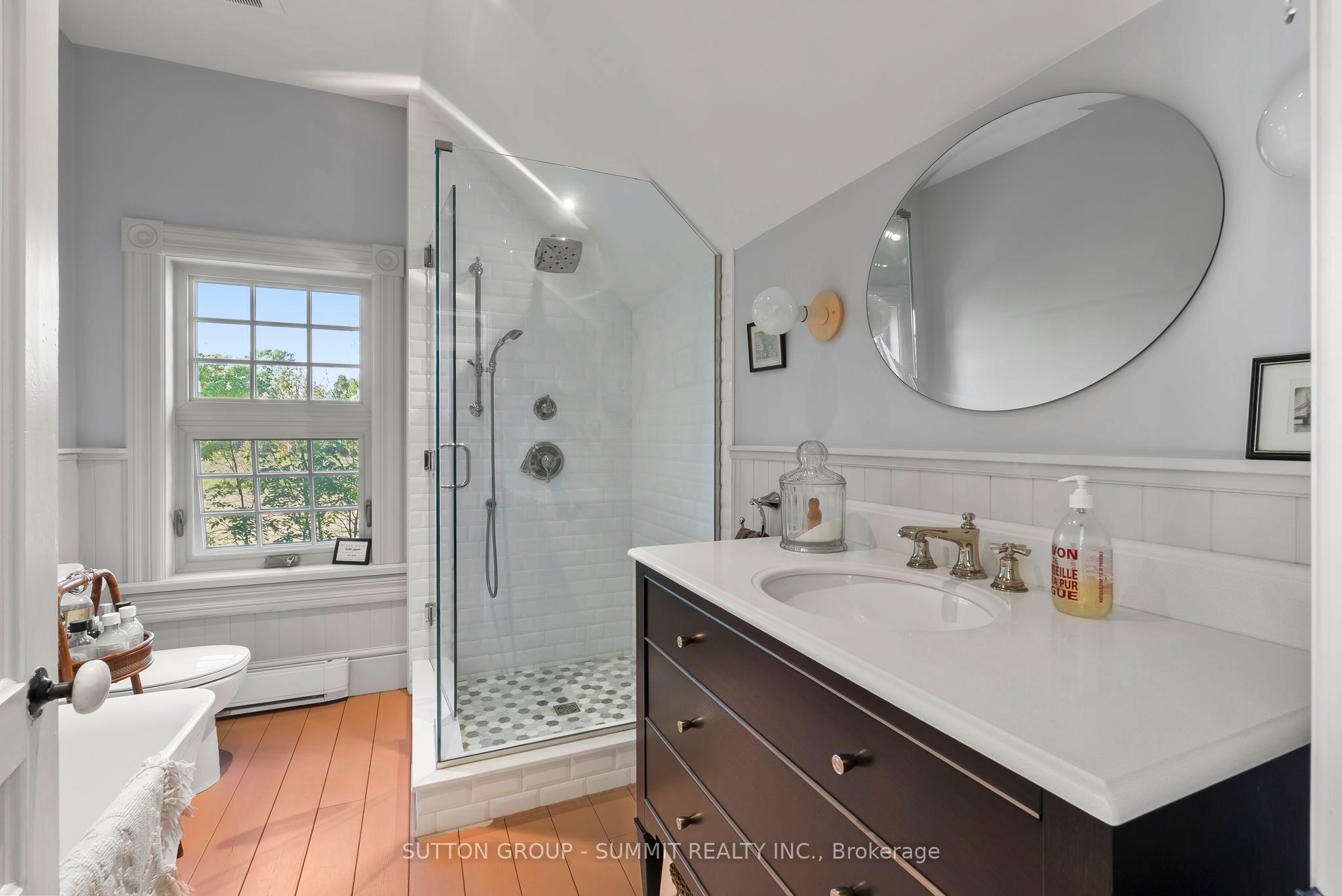 502349 10 Concession Property Photo 14
