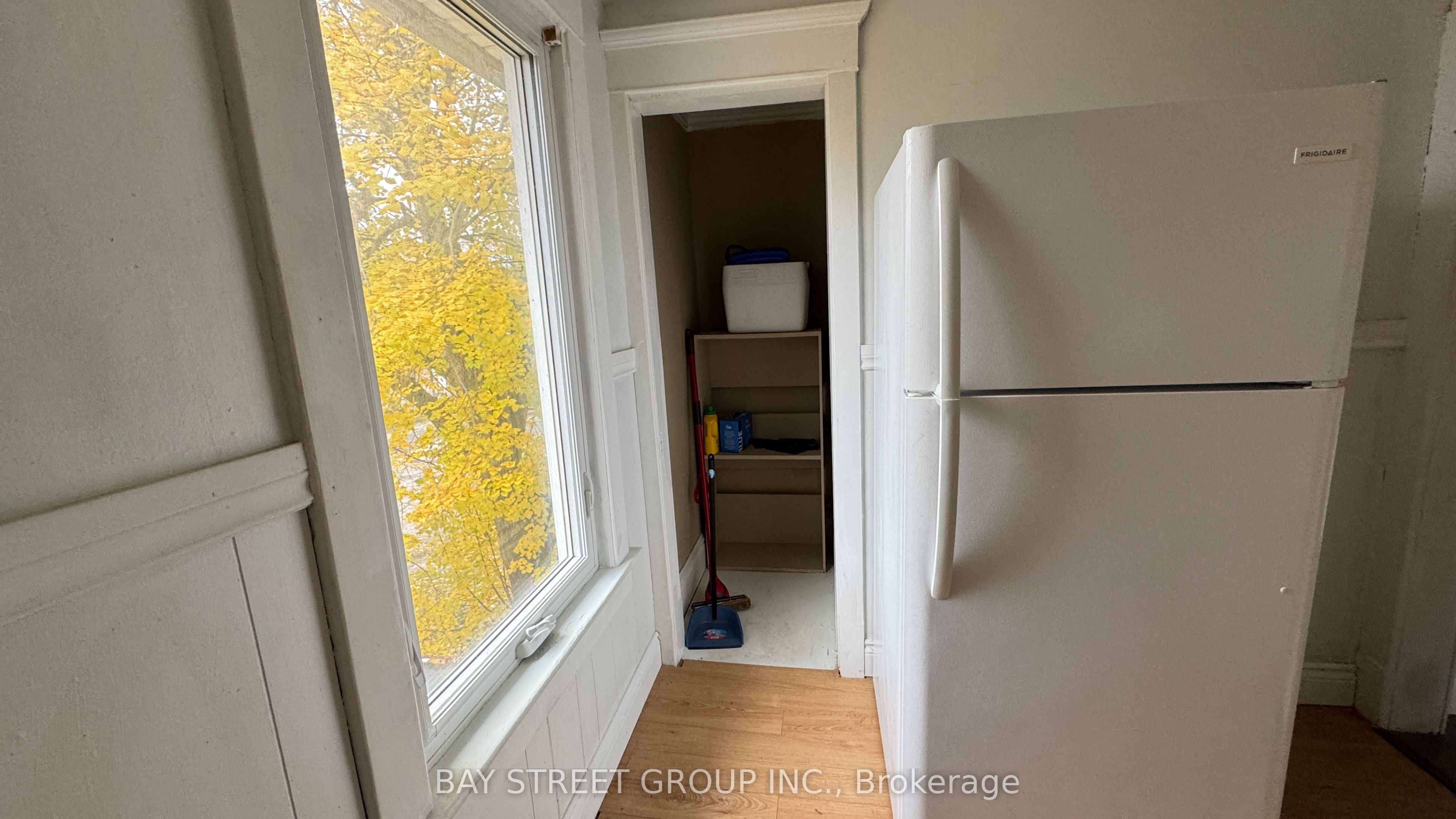 5114 Mcrae Street Upper Property Photo 5