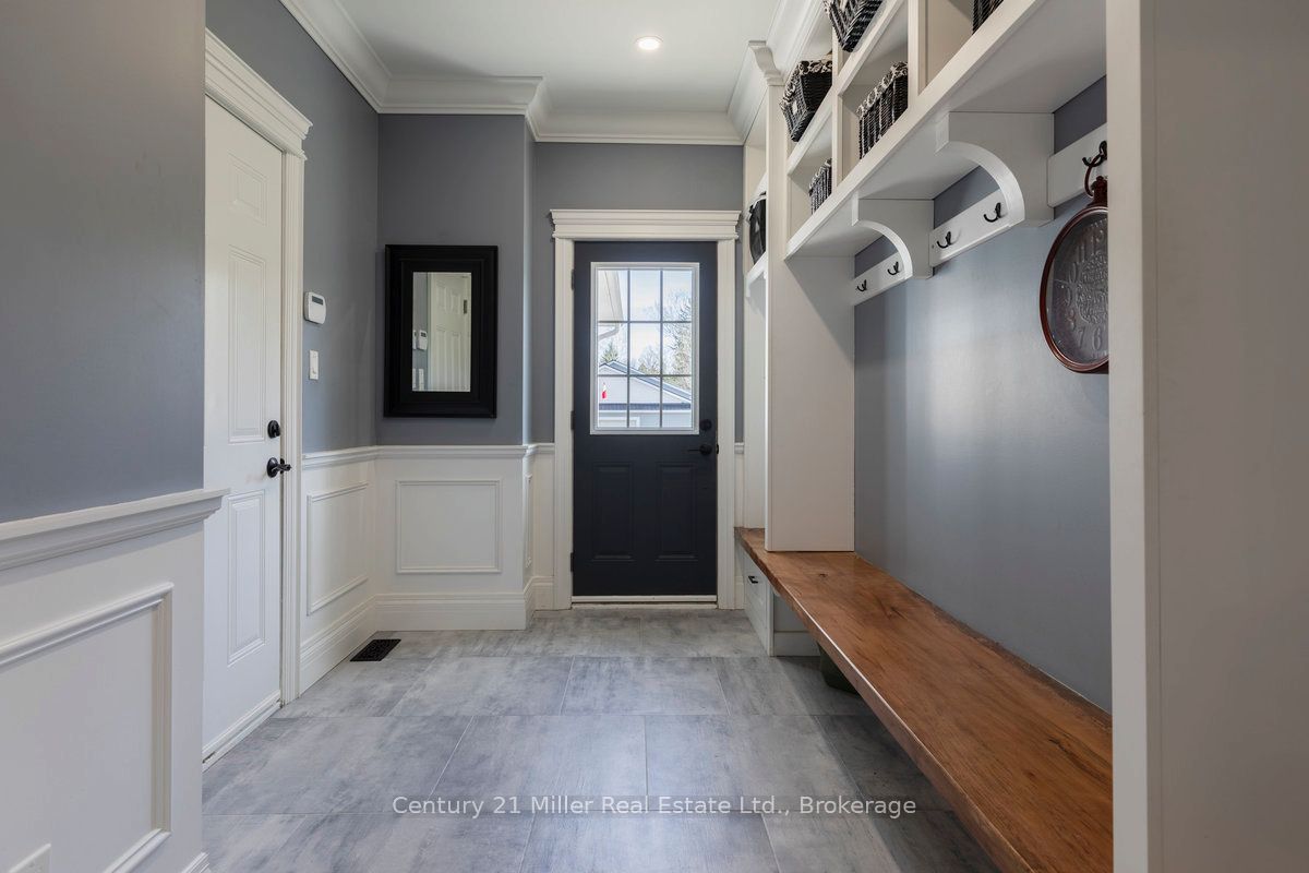 5583 Third Line Property Photo 21