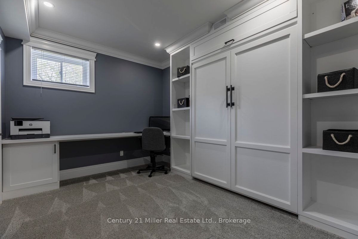 5583 Third Line Property Photo 35