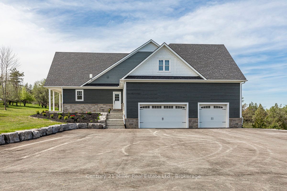 5583 Third Line Property Photo 43