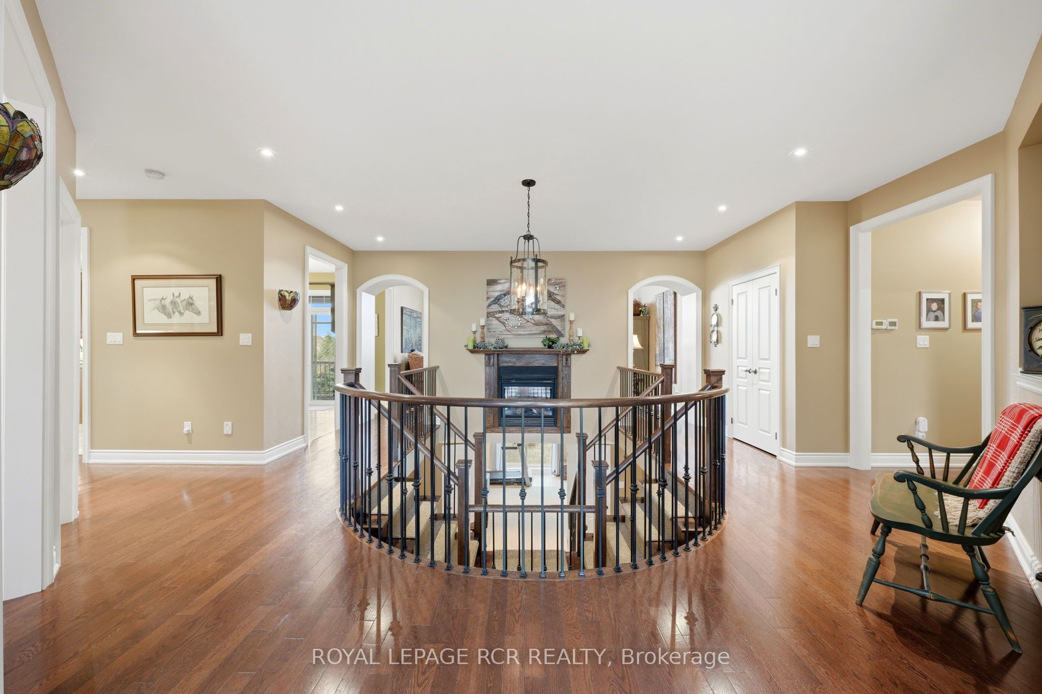 8 Masters Creek Boulevard Property Photo 6