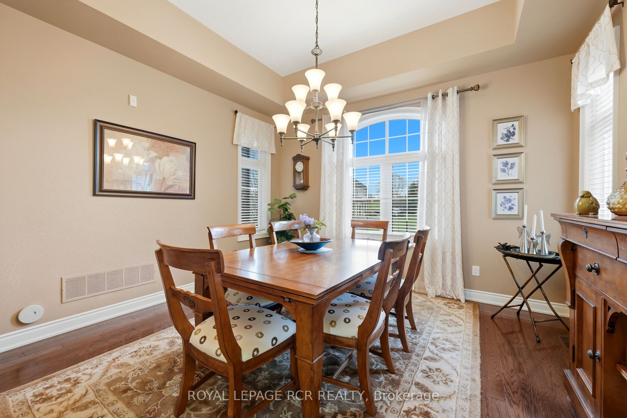 8 Masters Creek Boulevard Property Photo 11