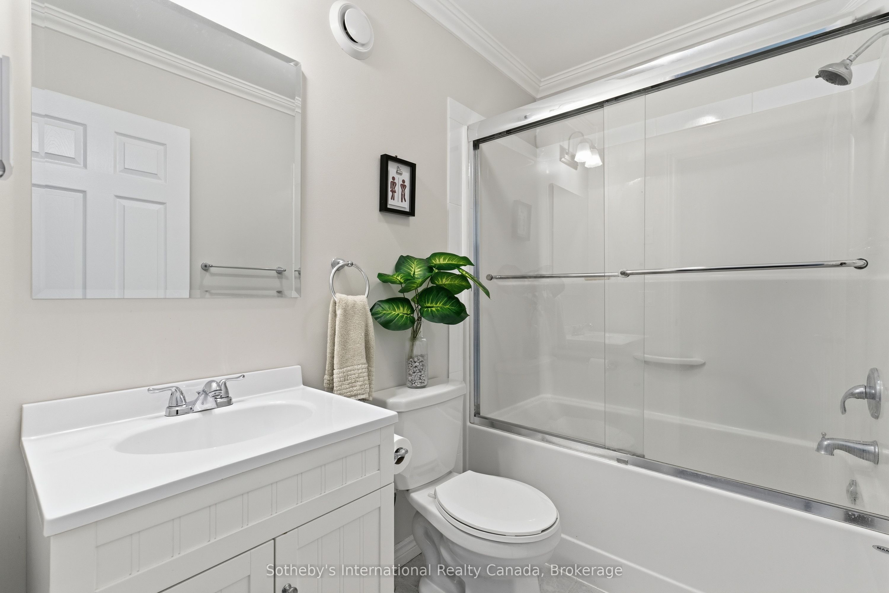 1021 Tower Crescent Property Photo 22