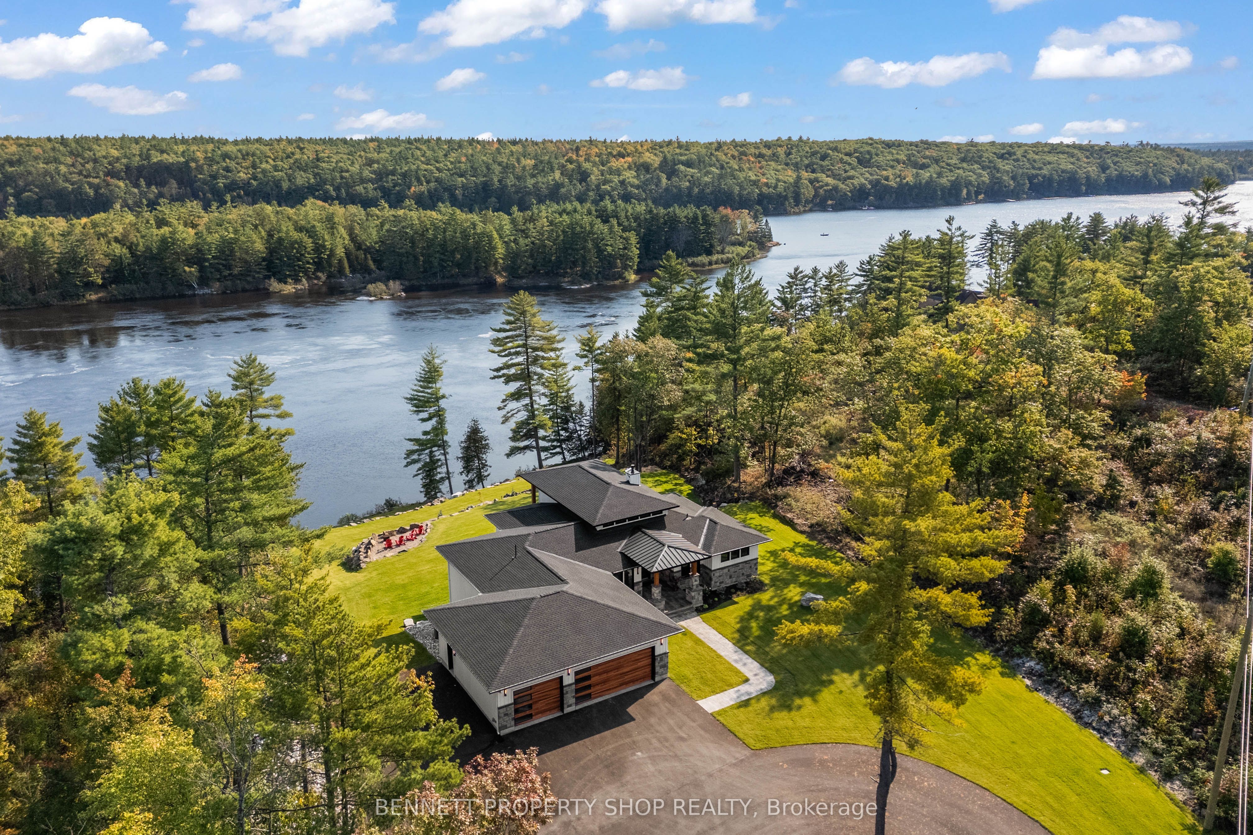 67 Carriage Landing Road Property Photo 1