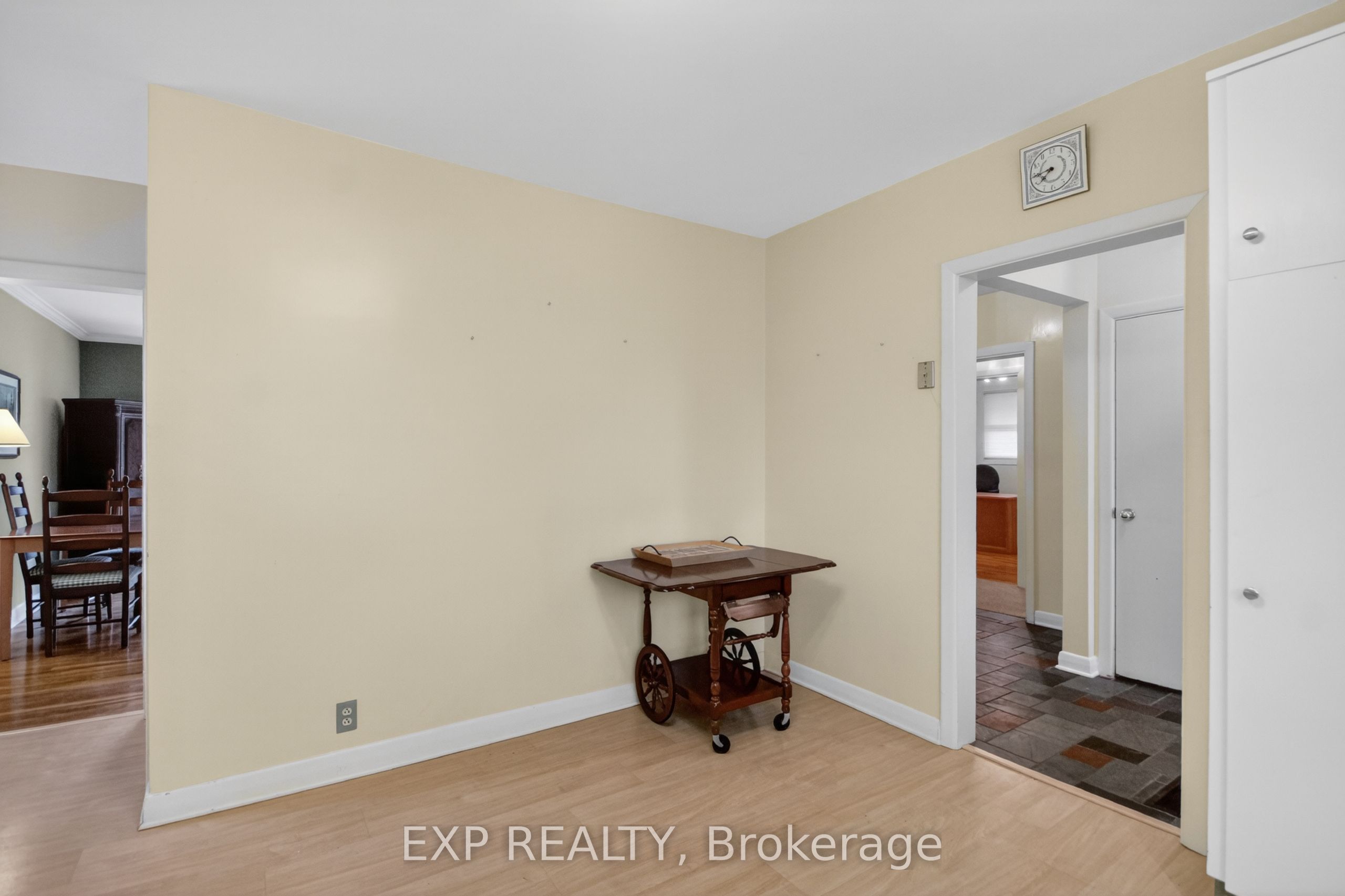 632 Chadburn Avenue Property Photo 10