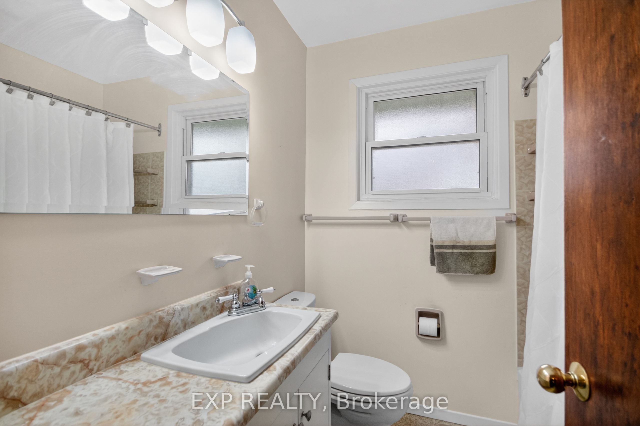 632 Chadburn Avenue Property Photo 14