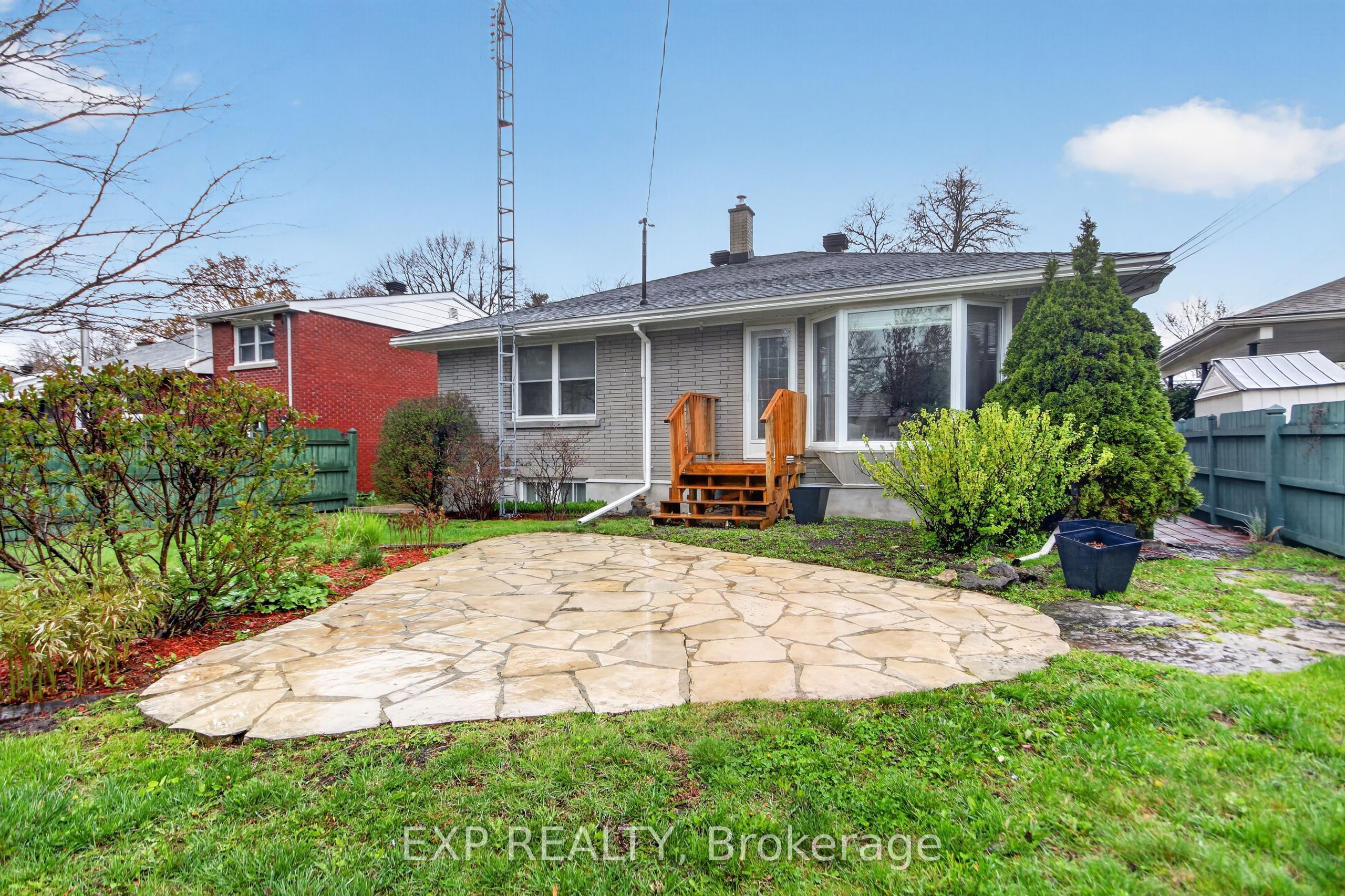 632 Chadburn Avenue Property Photo 17