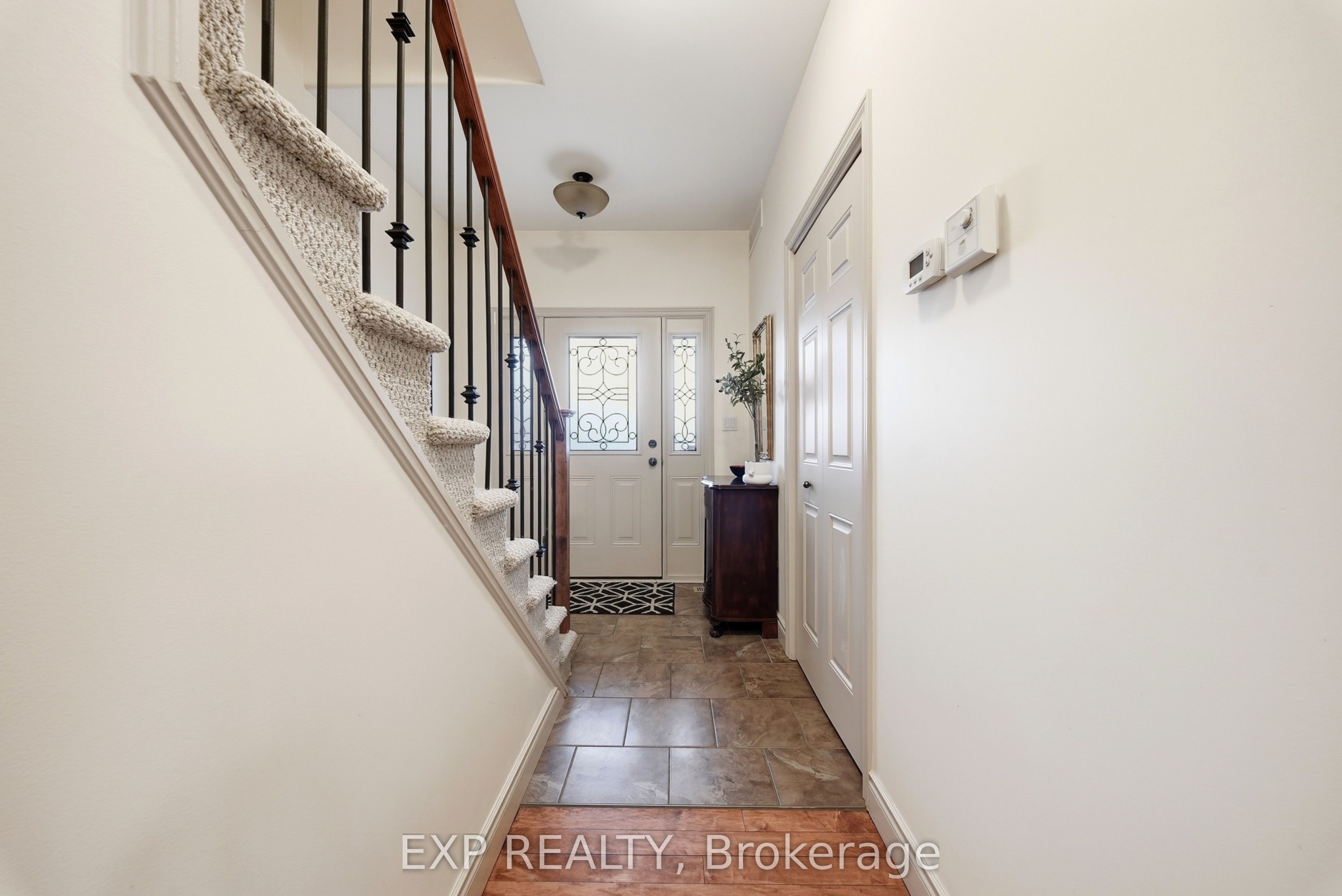 16 Amber Place Property Photo 6