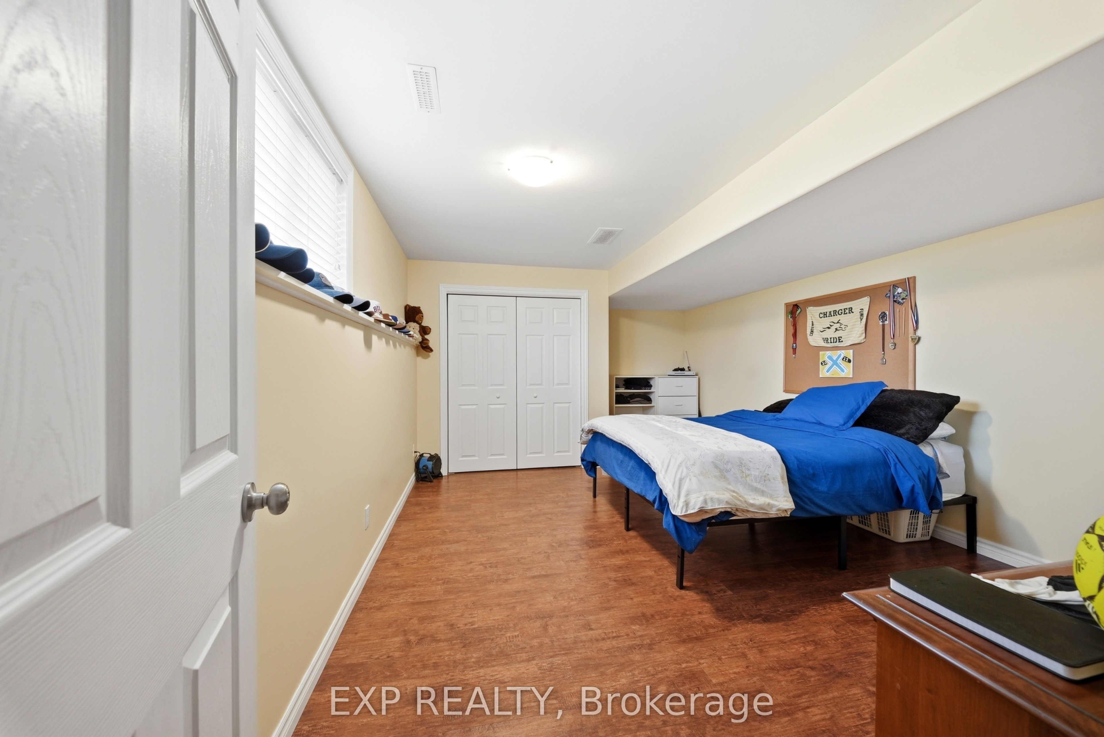 16 Amber Place Property Photo 32