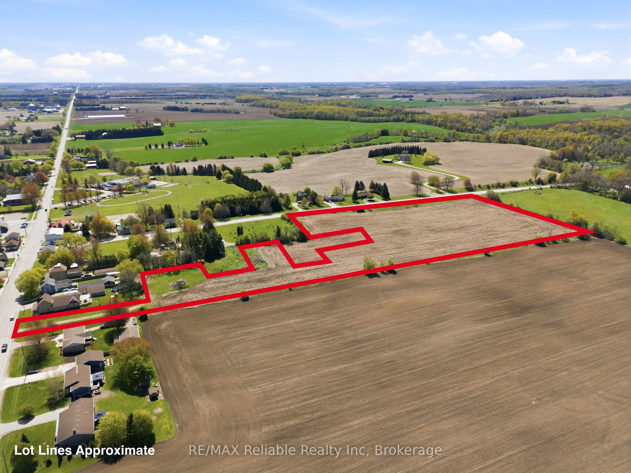 341 King's Road Property Photo 6