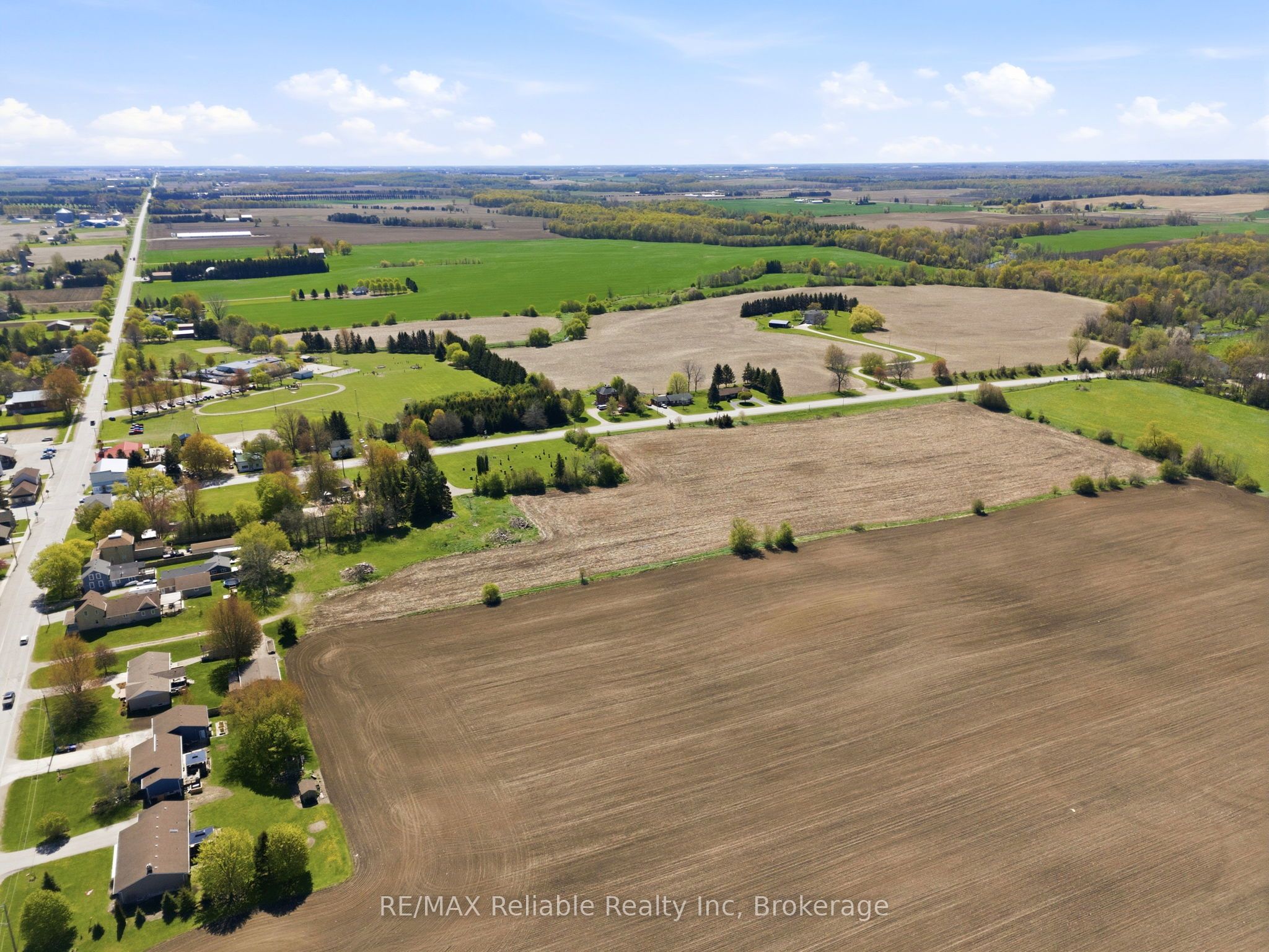341 King's Road Property Photo 14