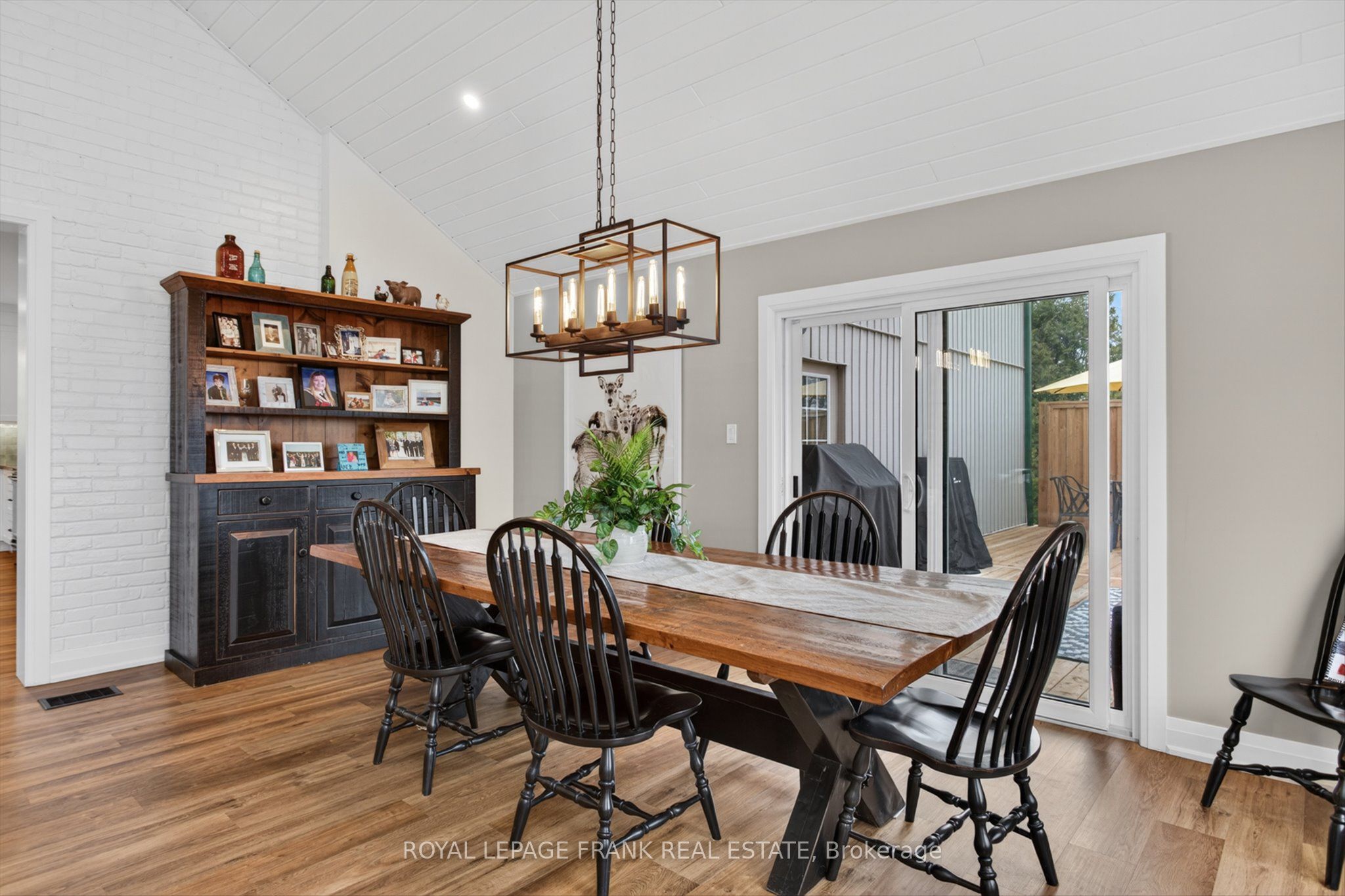 747 Morton 10th Line Property Photo 15