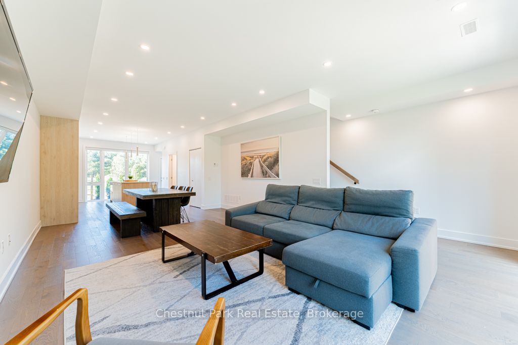 29 Rockmount Crescent Property Photo 14