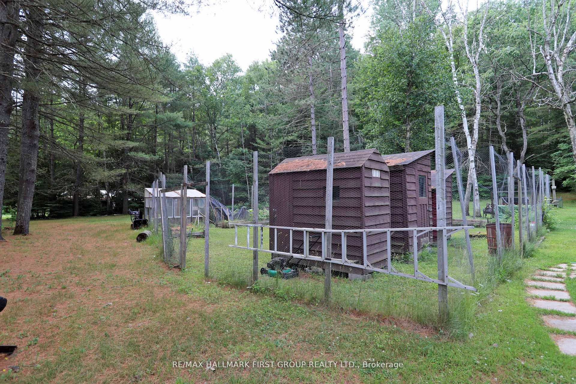 18120 Highway 41 Property Photo 8