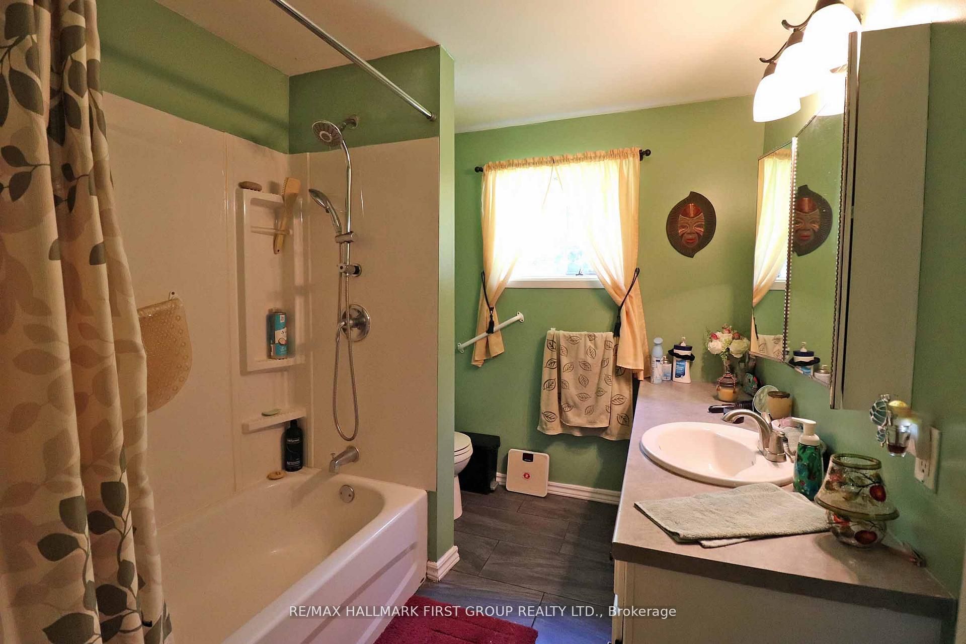 18120 Highway 41 Property Photo 35