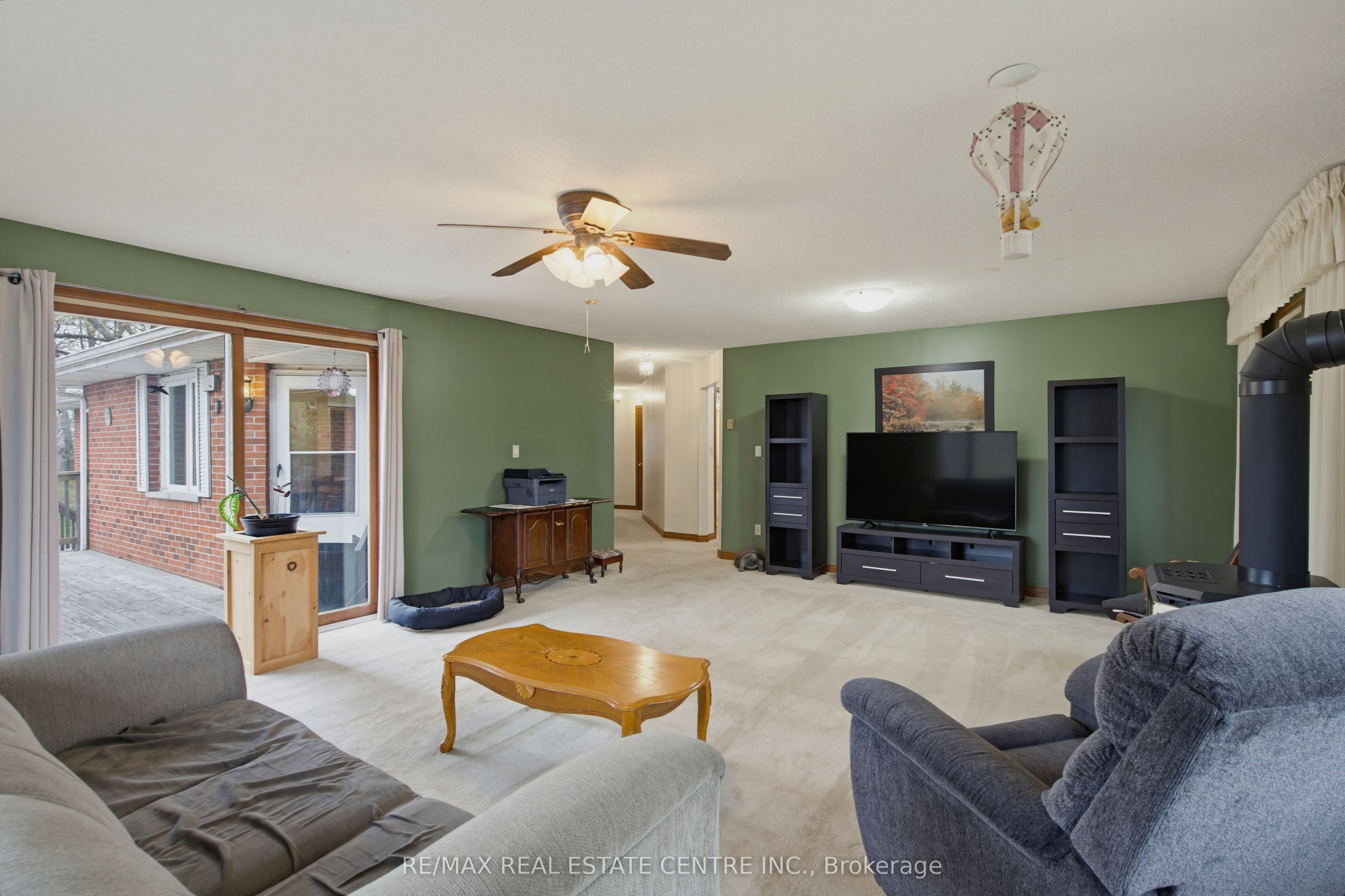 294052 8th Line Property Photo 15