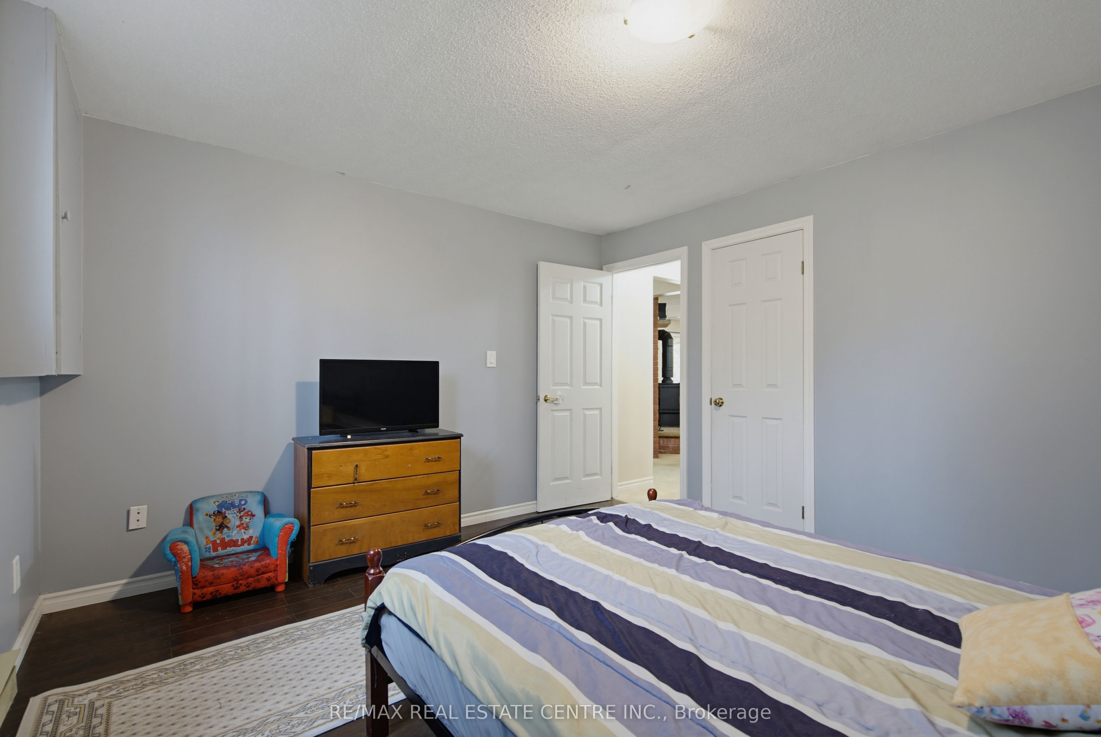 294052 8th Line Property Photo 30