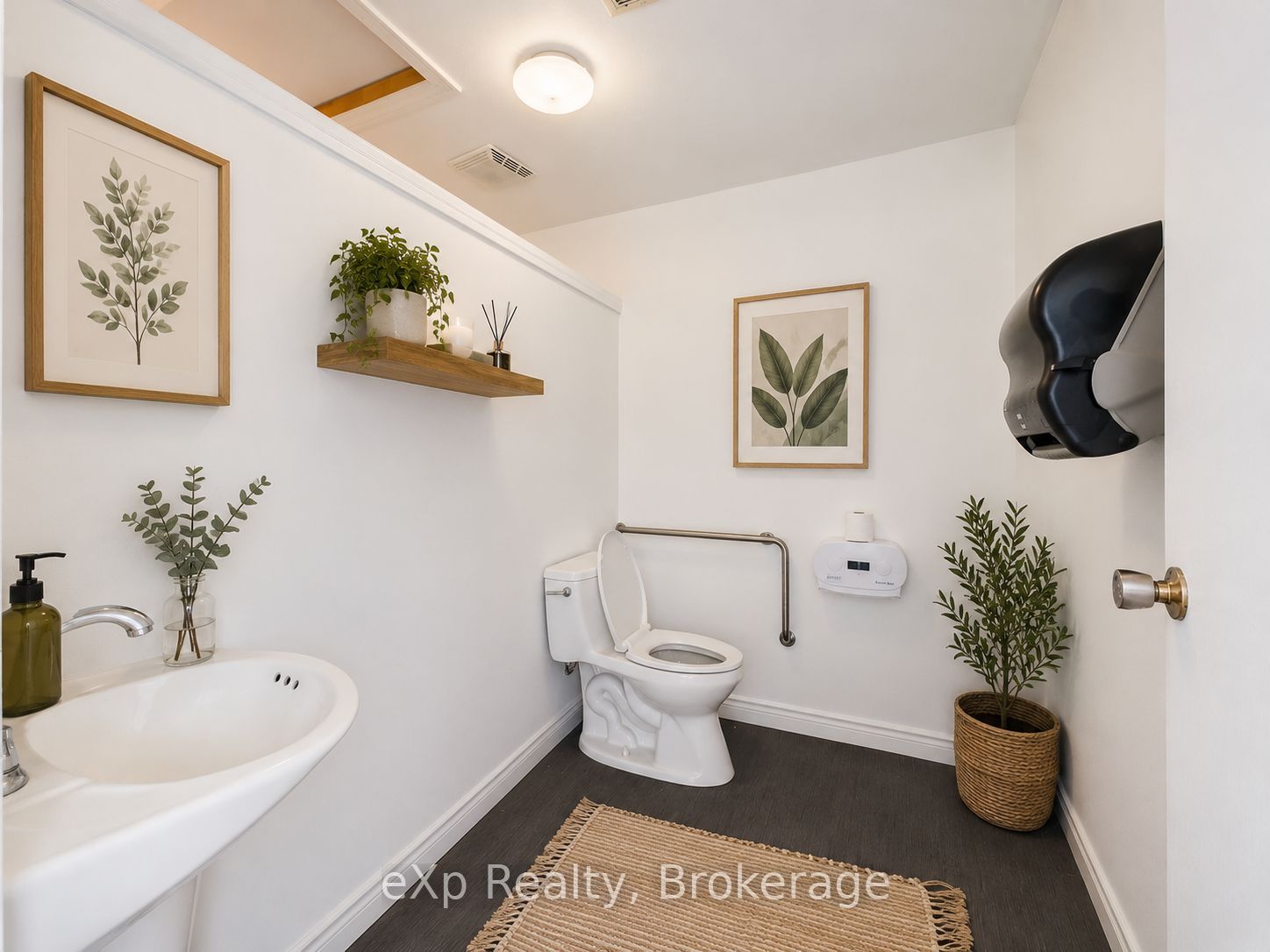 315194 Highway 6 Property Photo 9