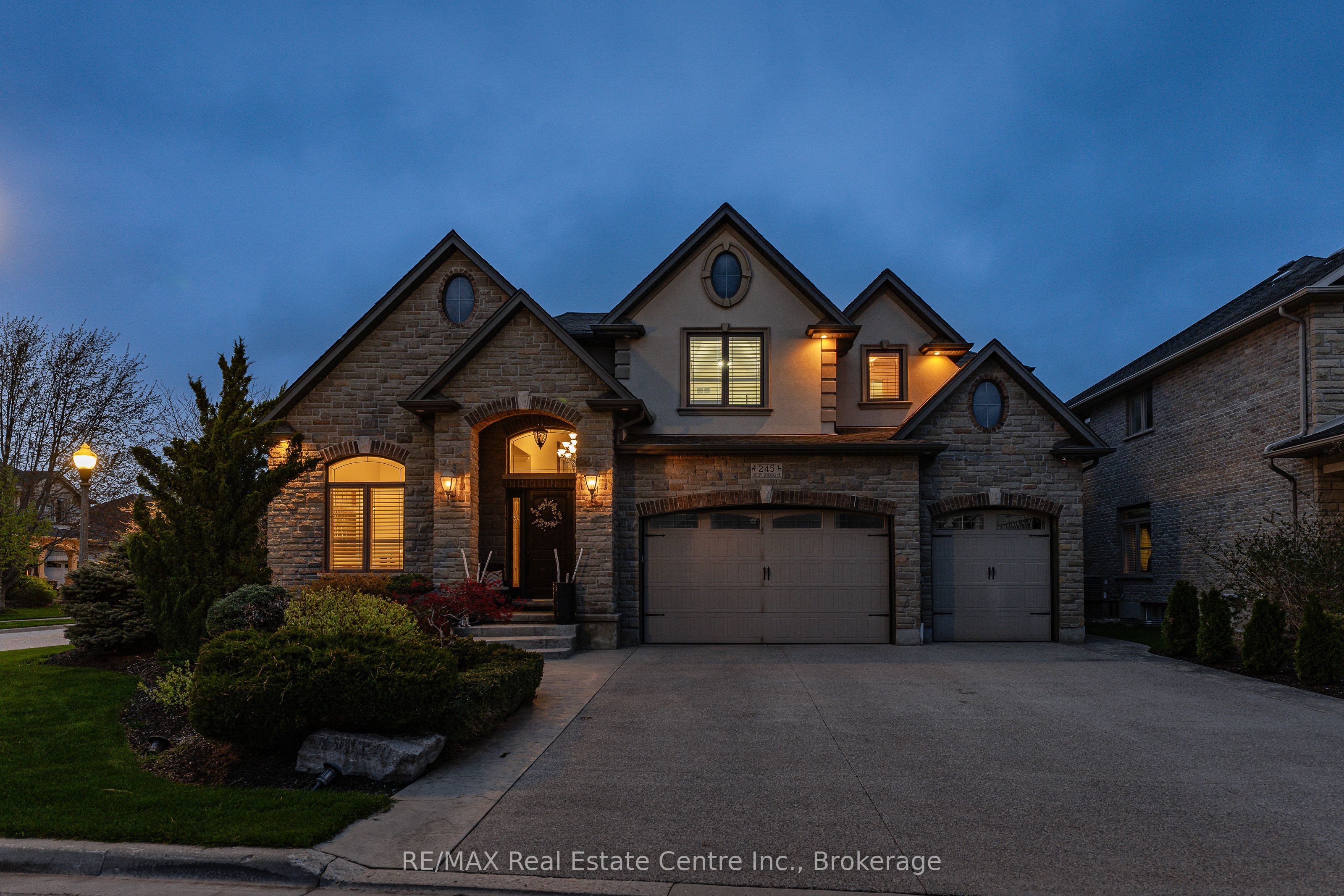 245 Joseph Schoerg Crescent