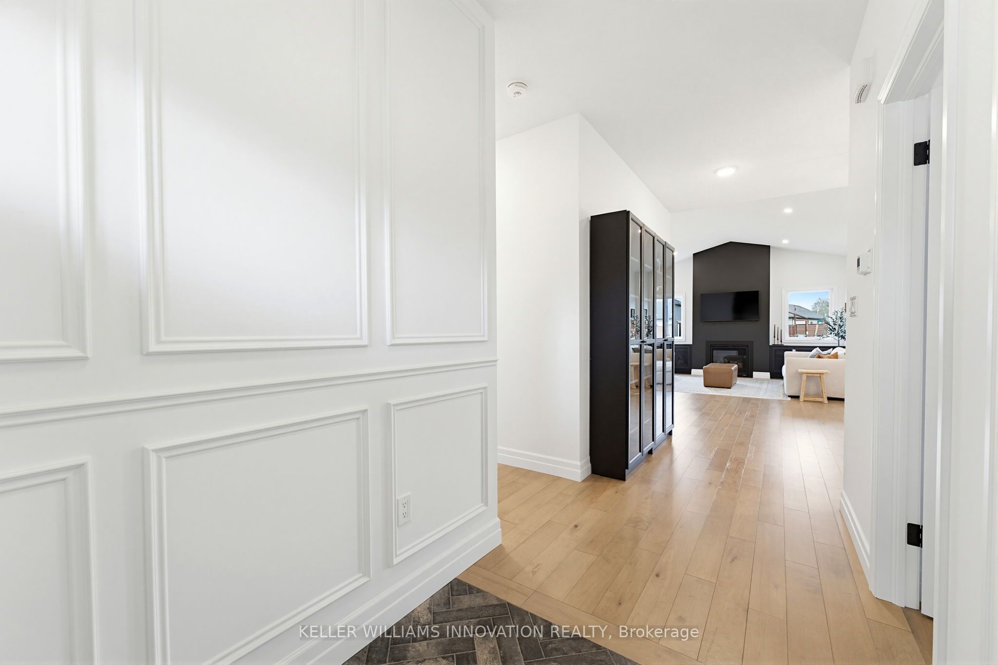 24 Gilmer Crescent Property Photo 12