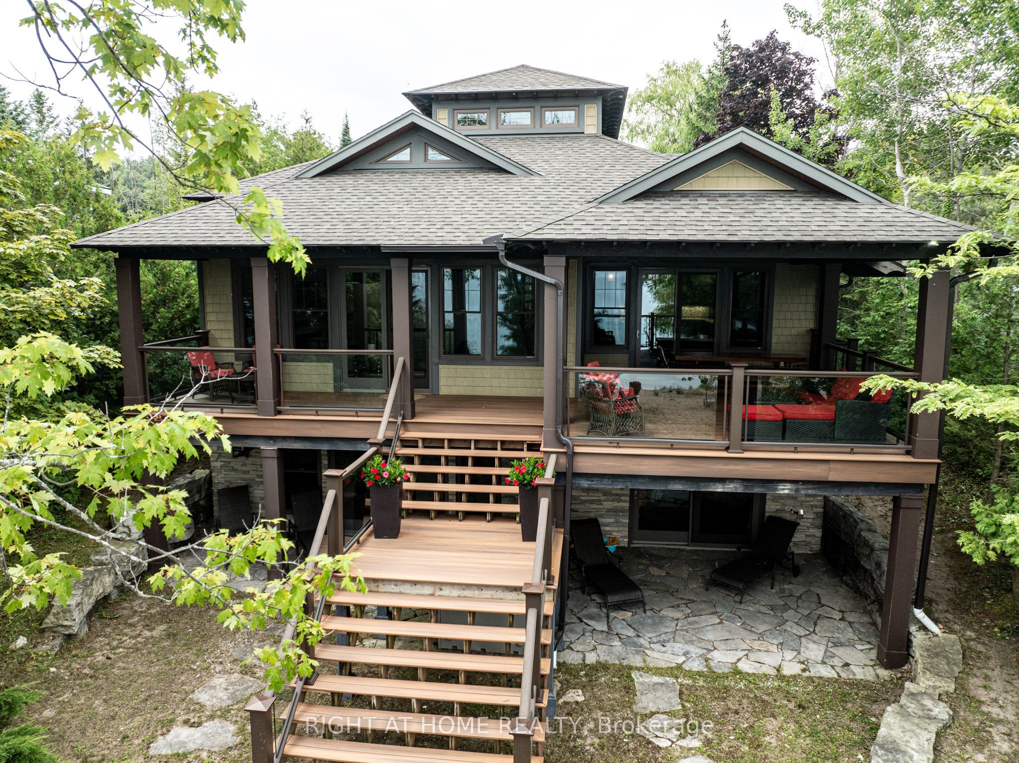 86649 Amberley Beach Rd. Property Photo 1
