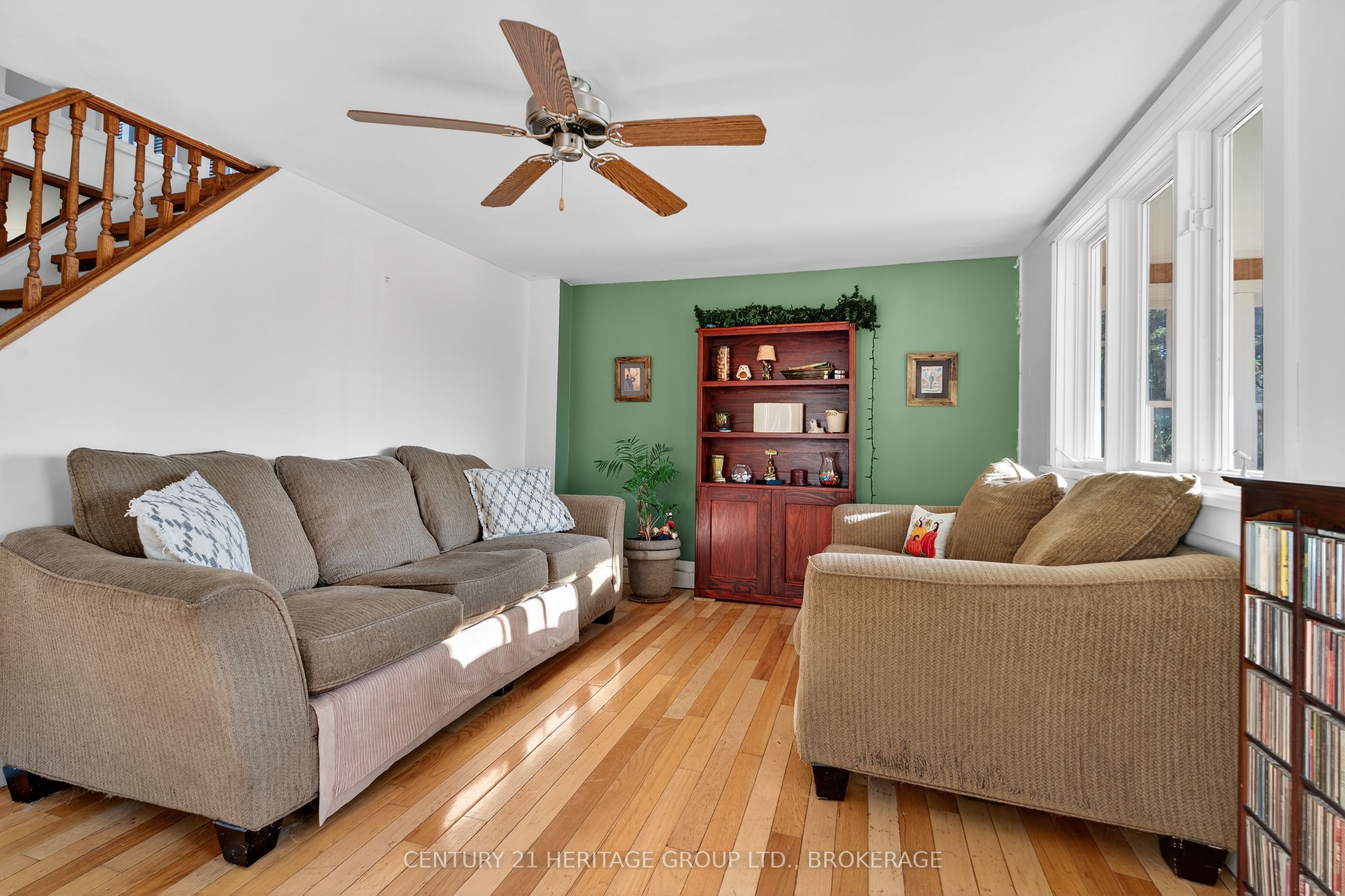 13 William Street Property Photo 8