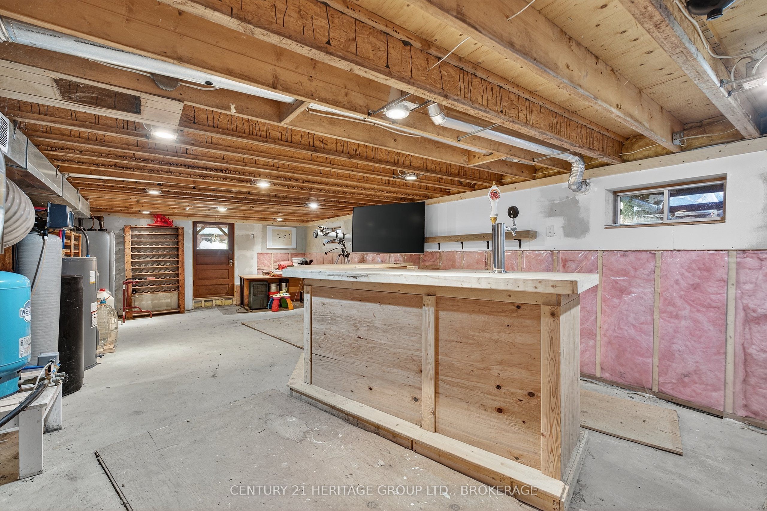 13 William Street Property Photo 28