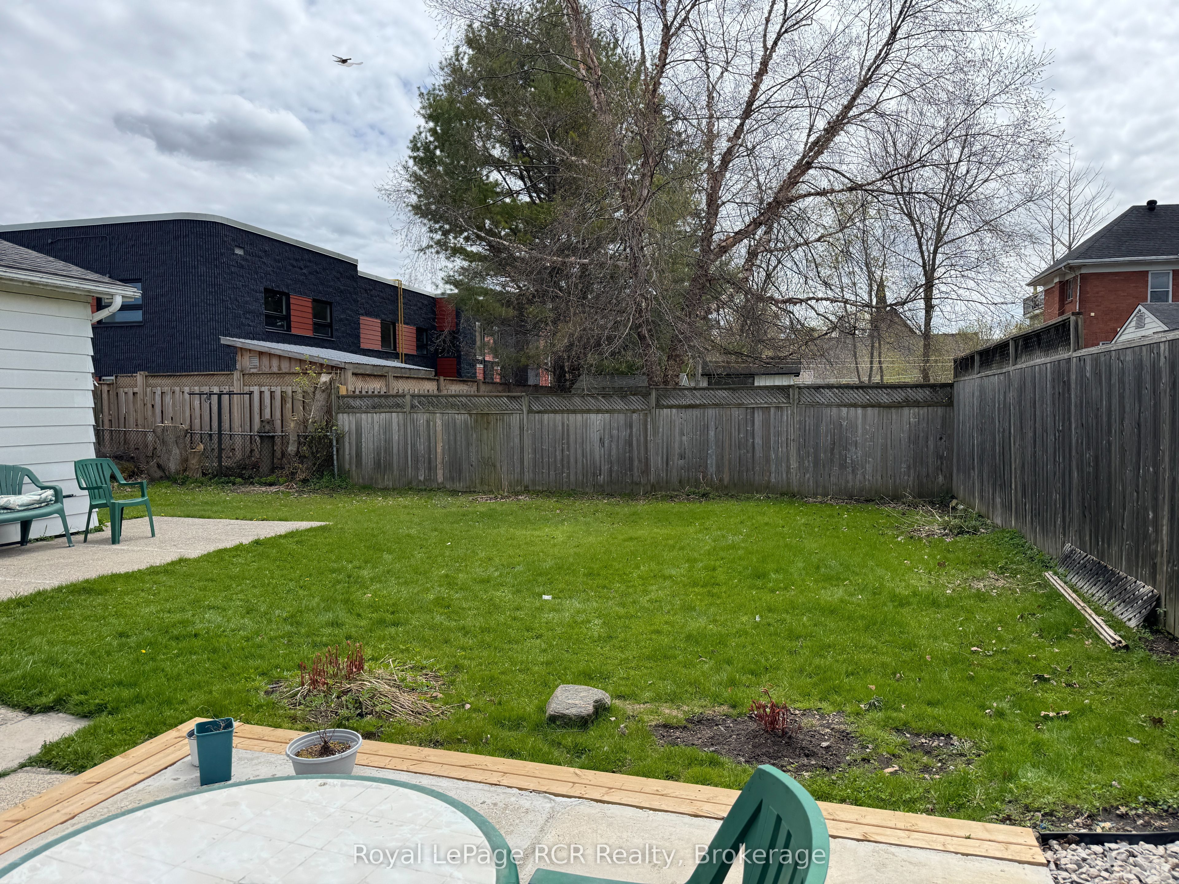 381 14th Street W Property Photo 10