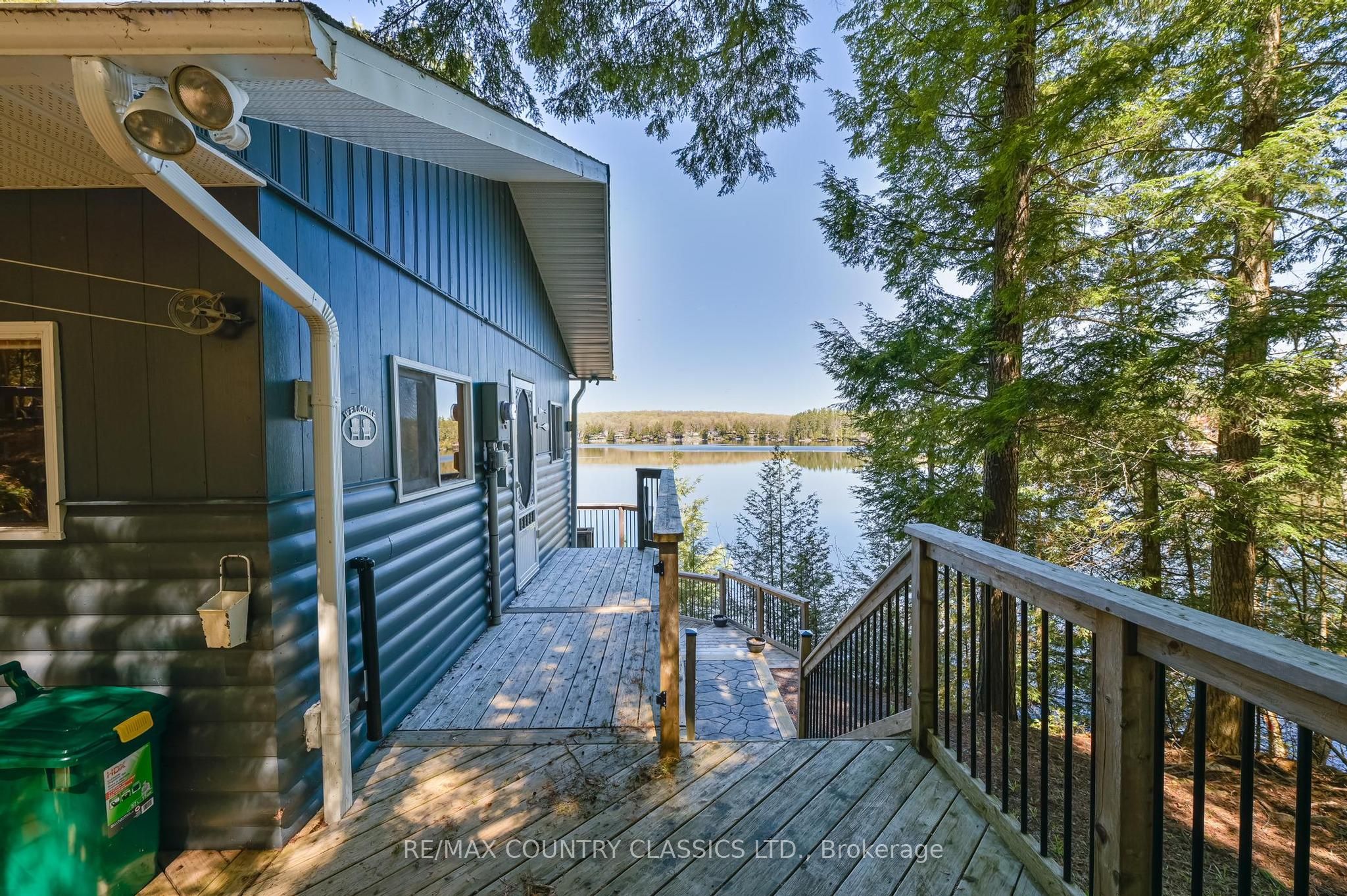 204 Blue Heron Lane Property Photo 8