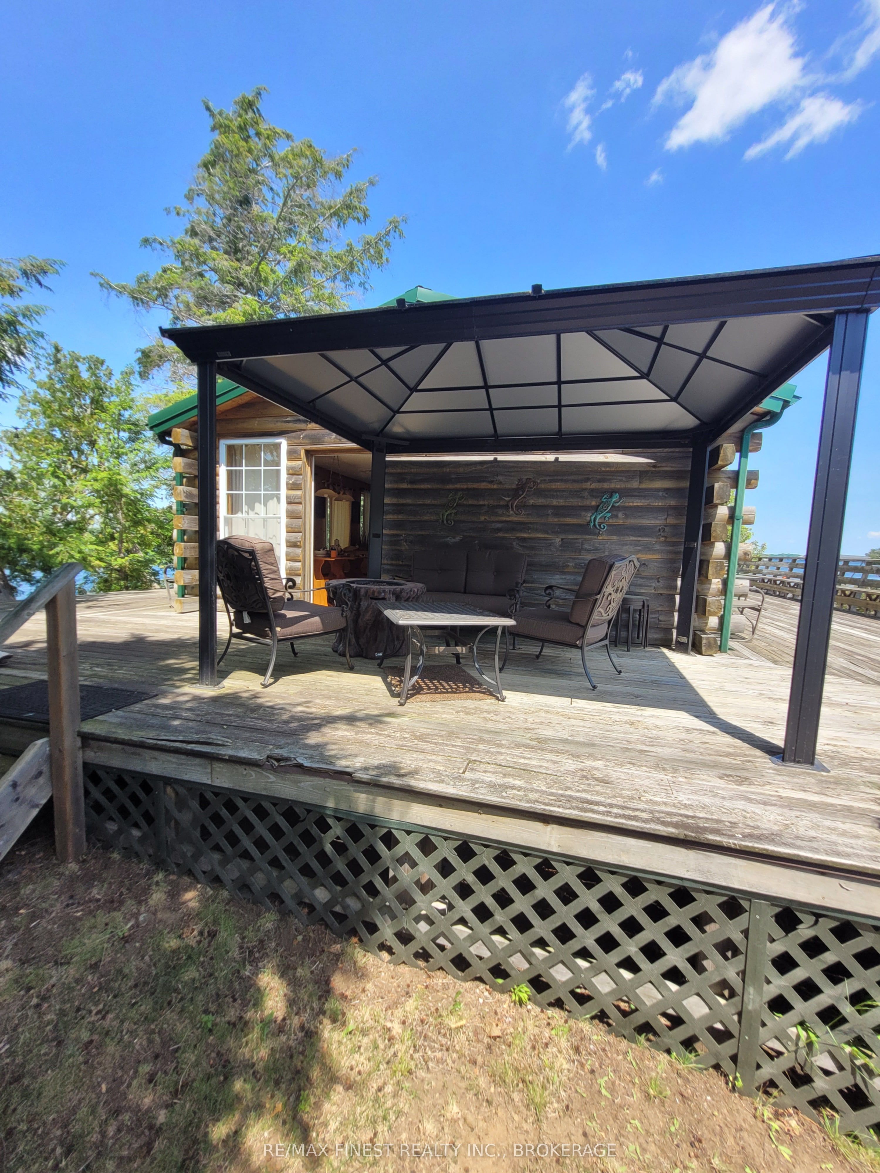 128 Island Property Photo 8