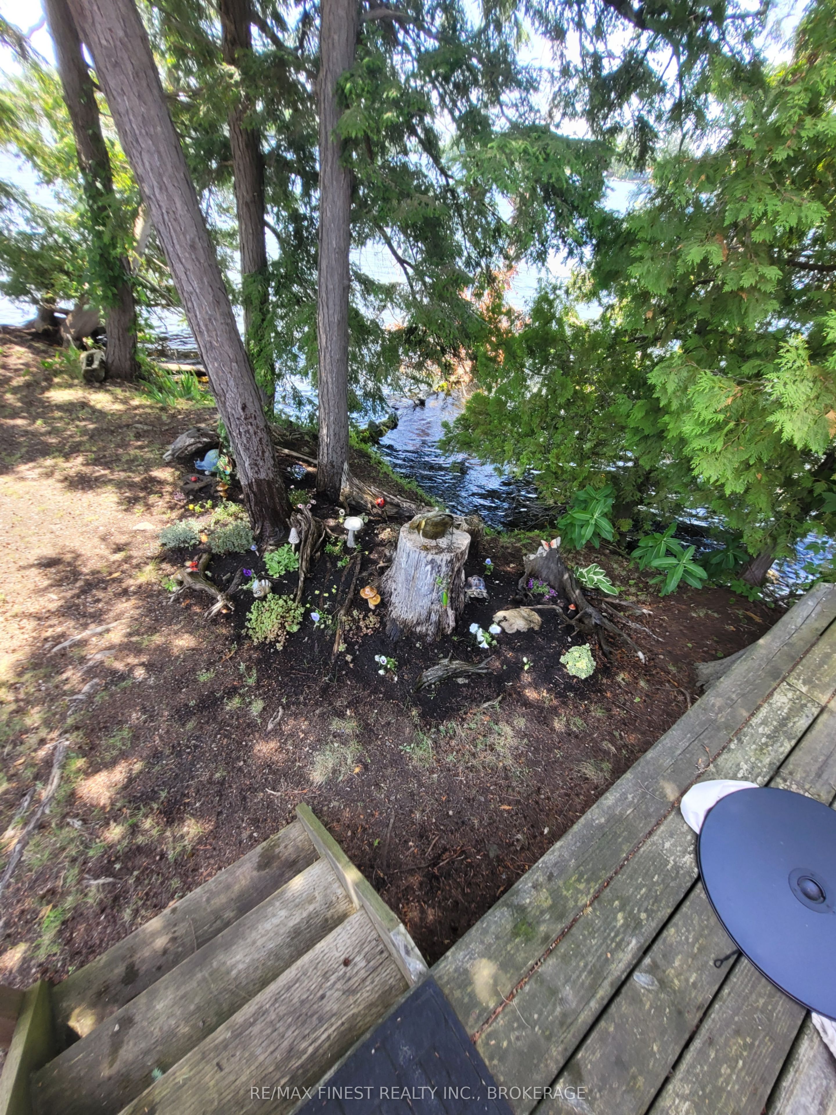 128 Island Property Photo 14
