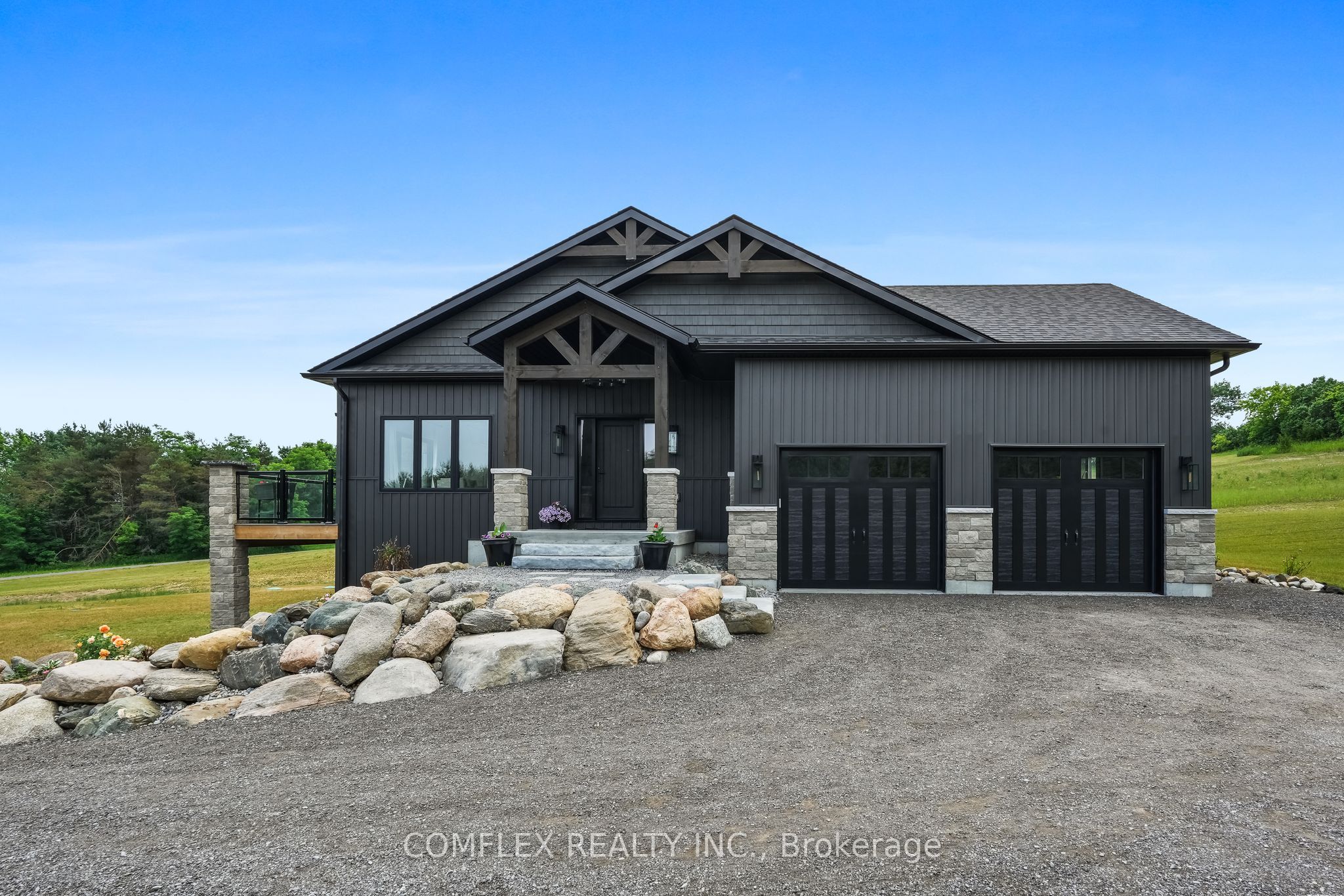 580 Penryn Road Property Photo 3