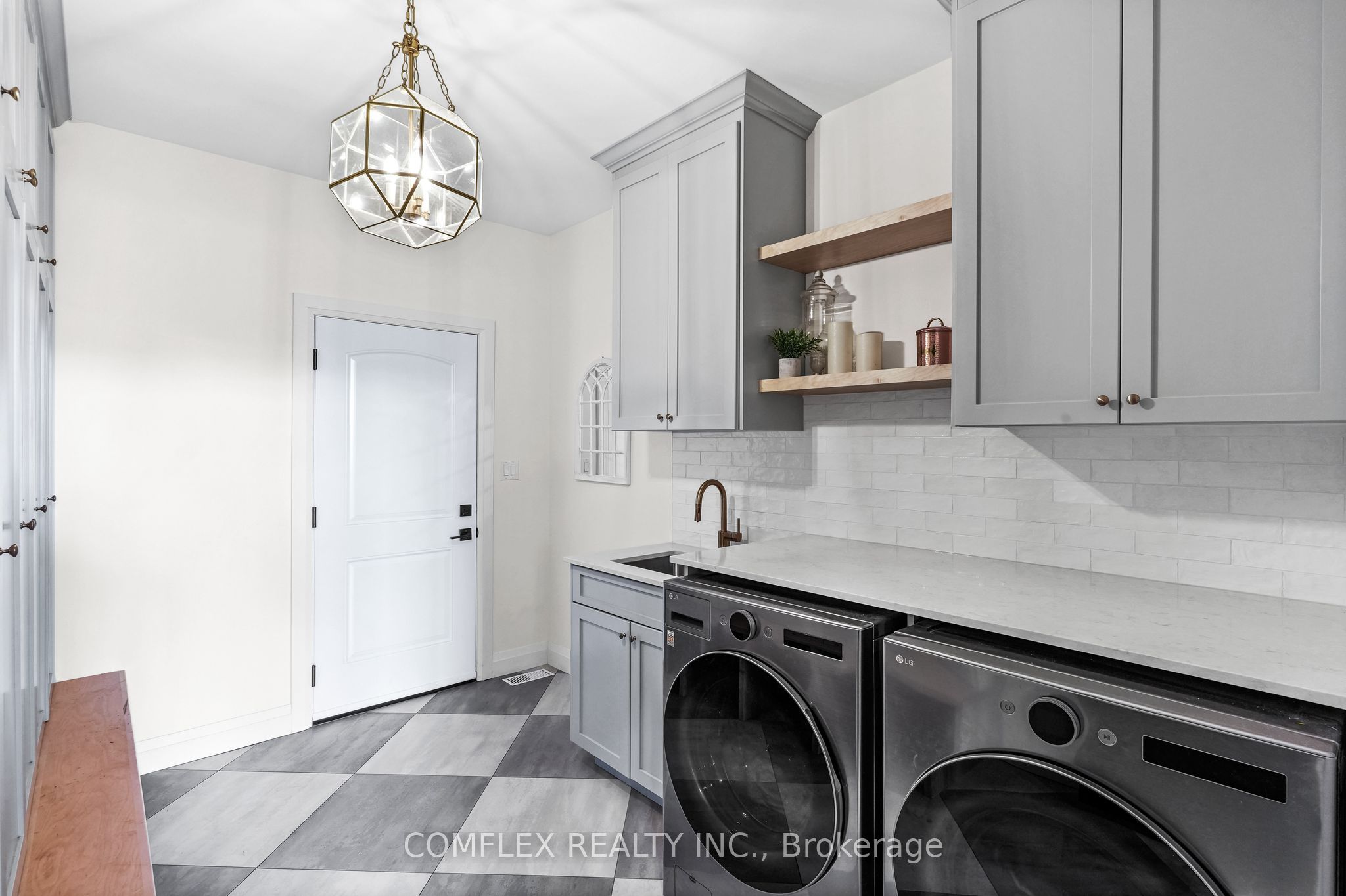 580 Penryn Road Property Photo 26