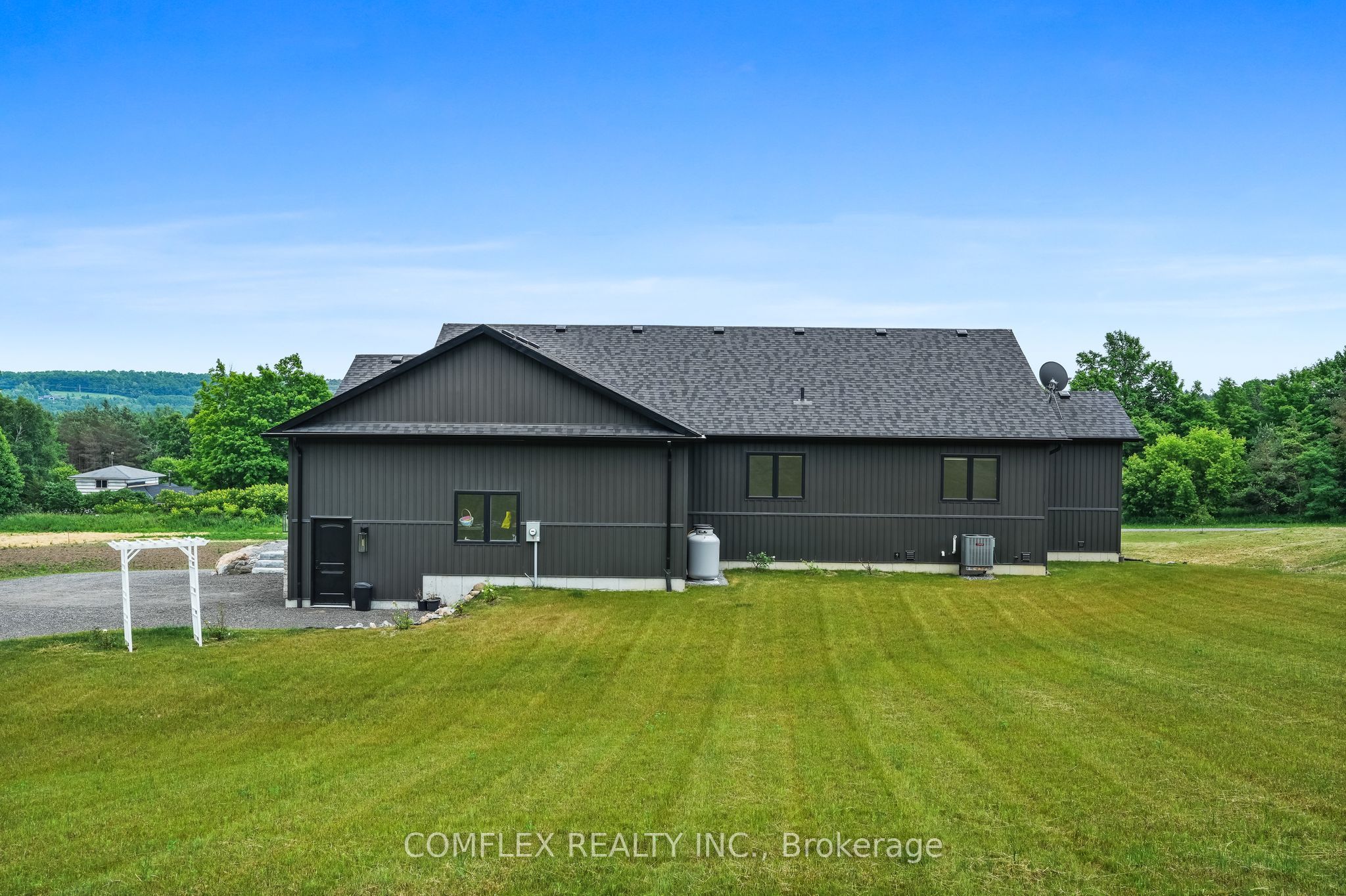 580 Penryn Road Property Photo 38