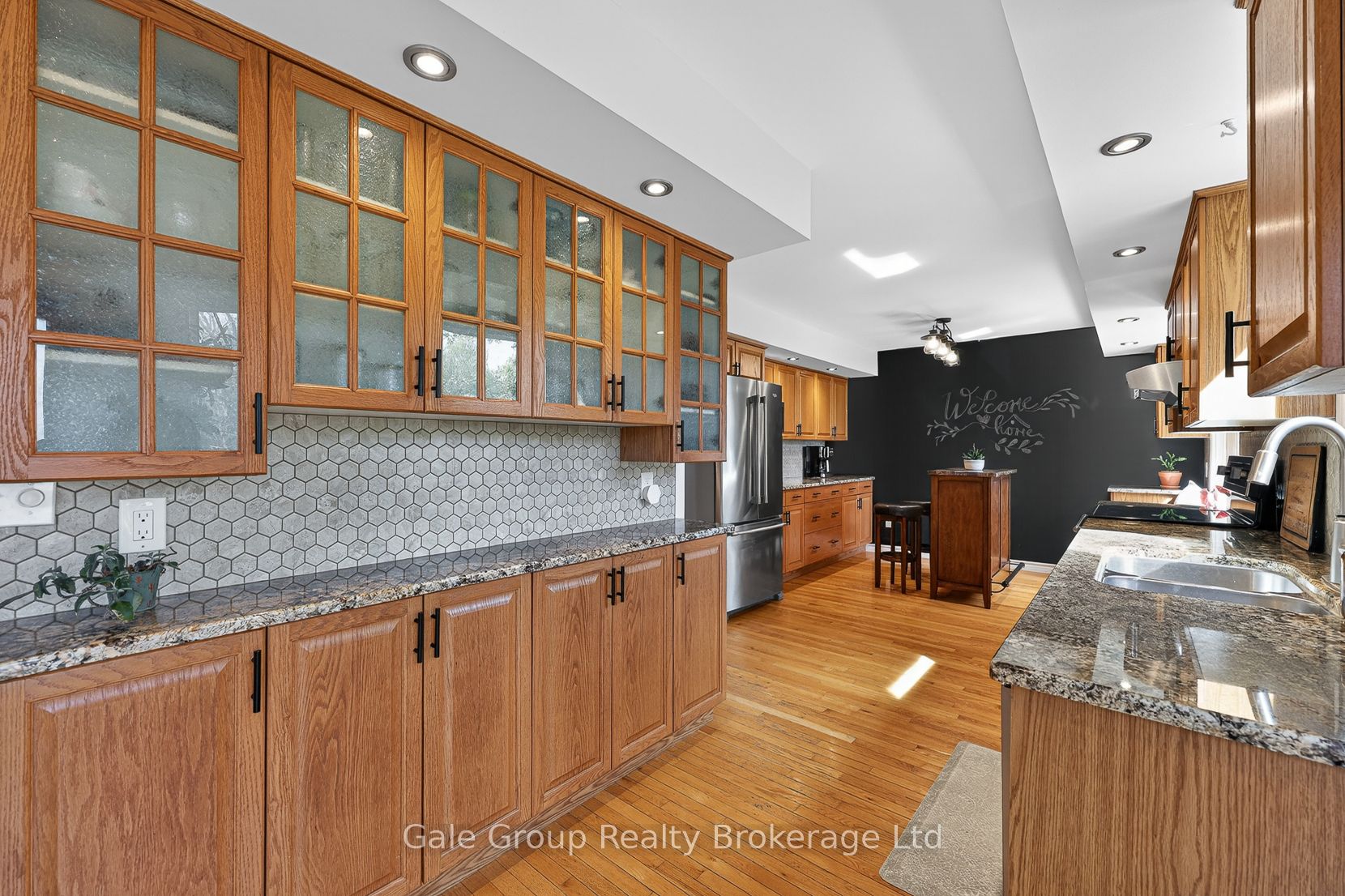 89 Lindsay Road Property Photo 14
