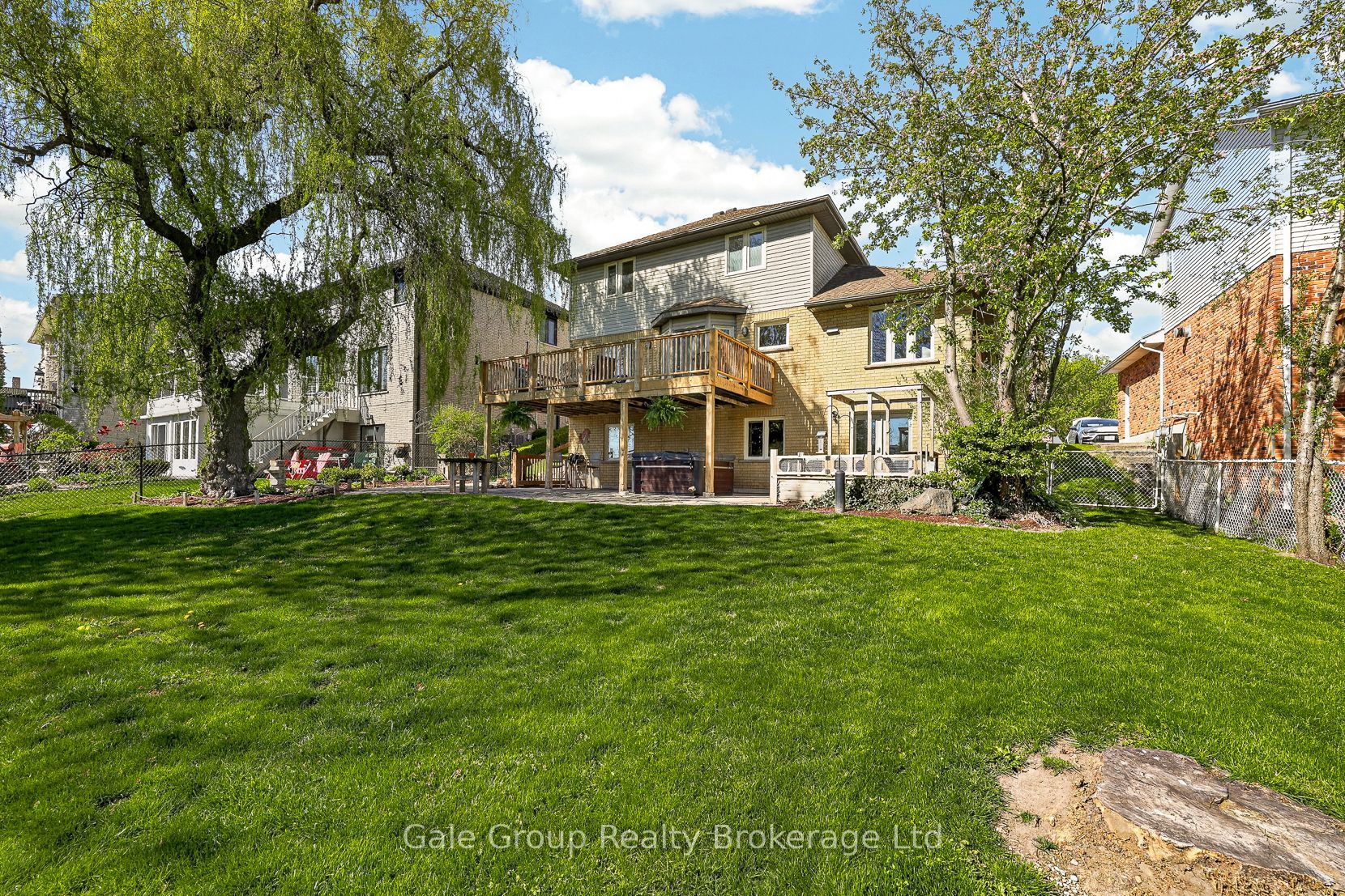 89 Lindsay Road Property Photo 37