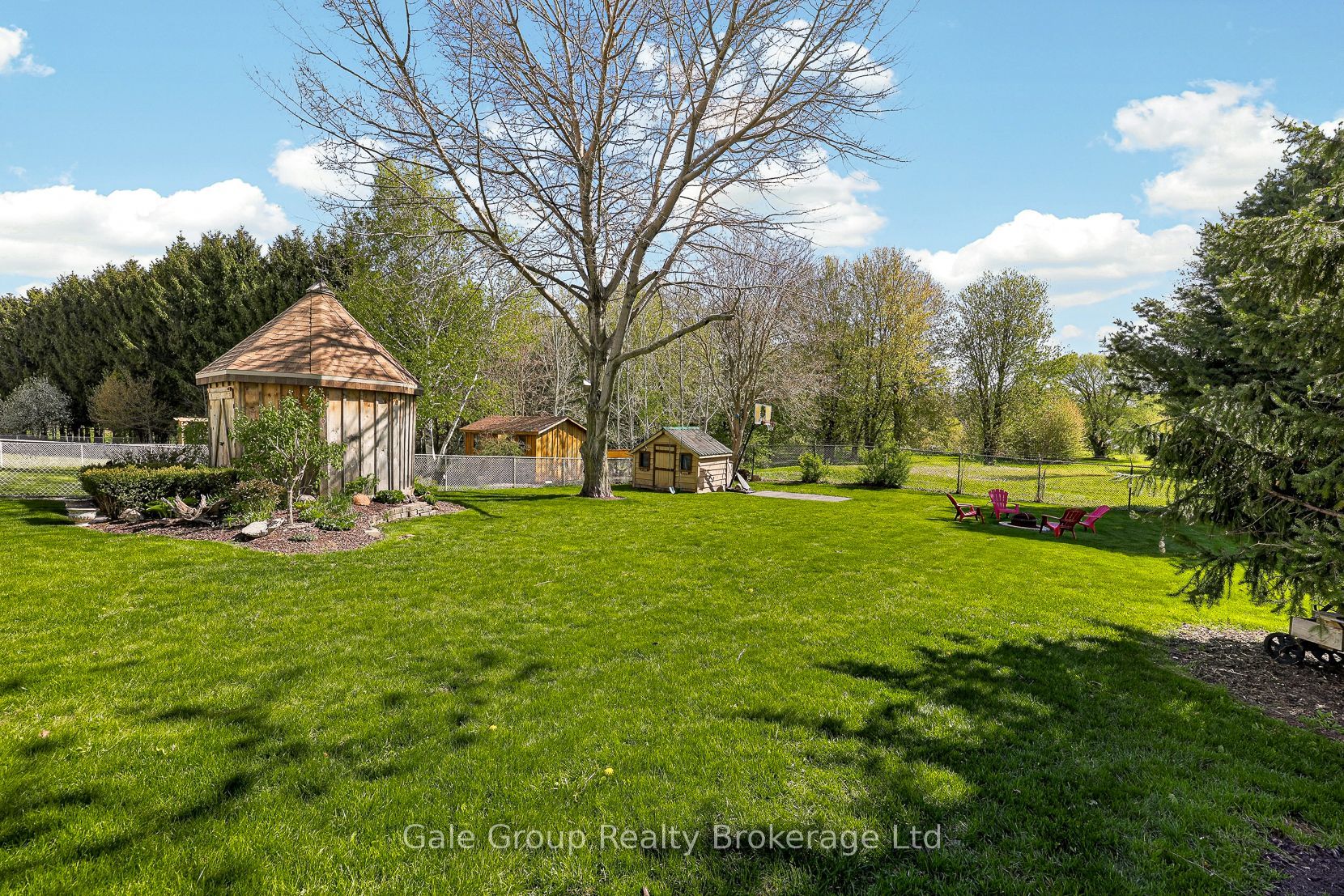 89 Lindsay Road Property Photo 39