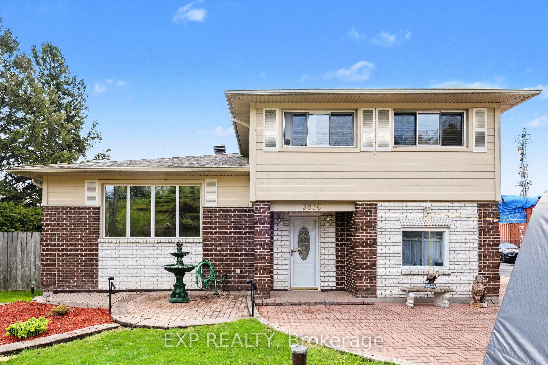 3836 Leitrim Road Property Photo 1